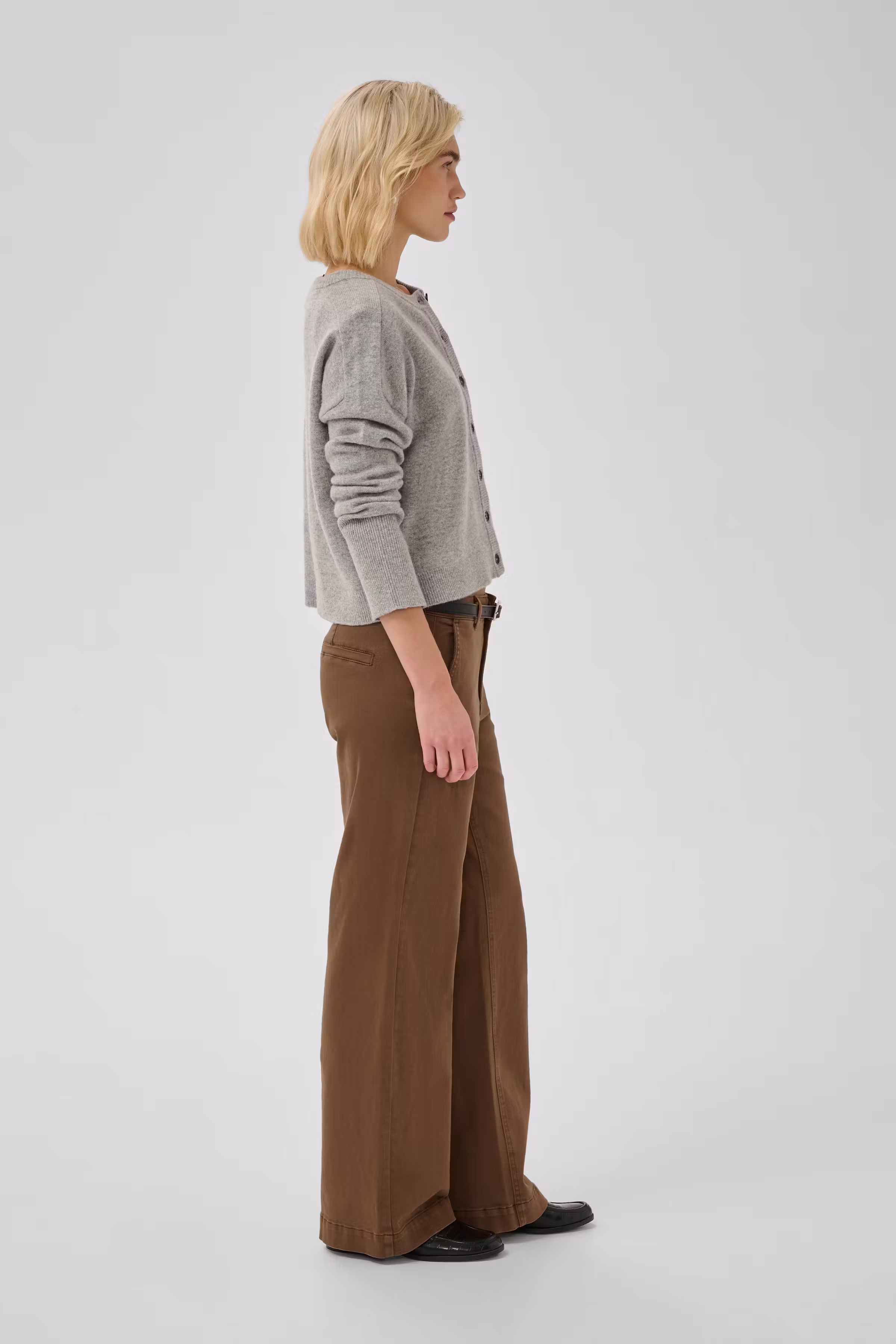 LaraMW Byxor LOOKBOOK DETAIL 10705225-181027