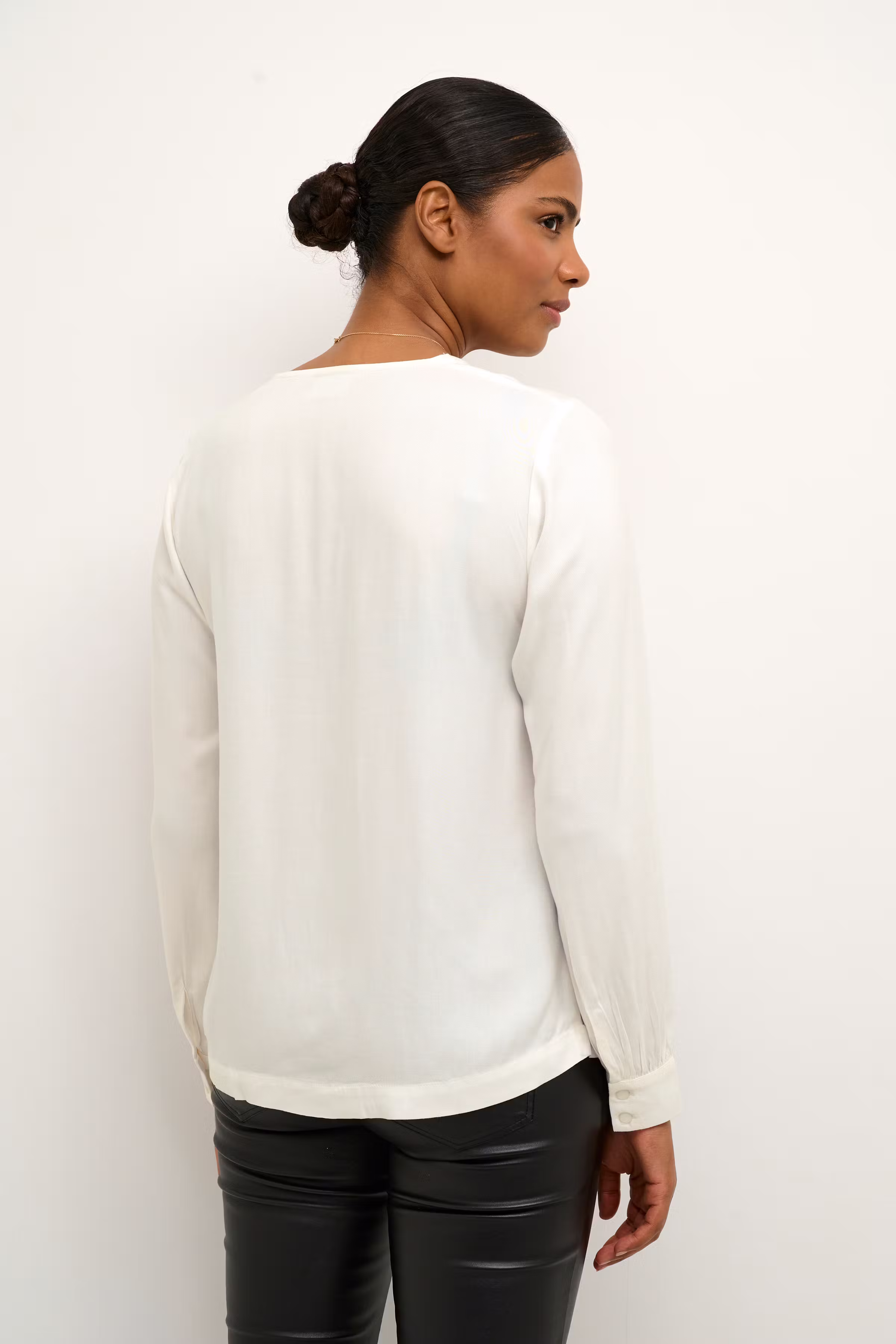 KAkelly Bluse LOOKBOOK BACK 10507689-110602