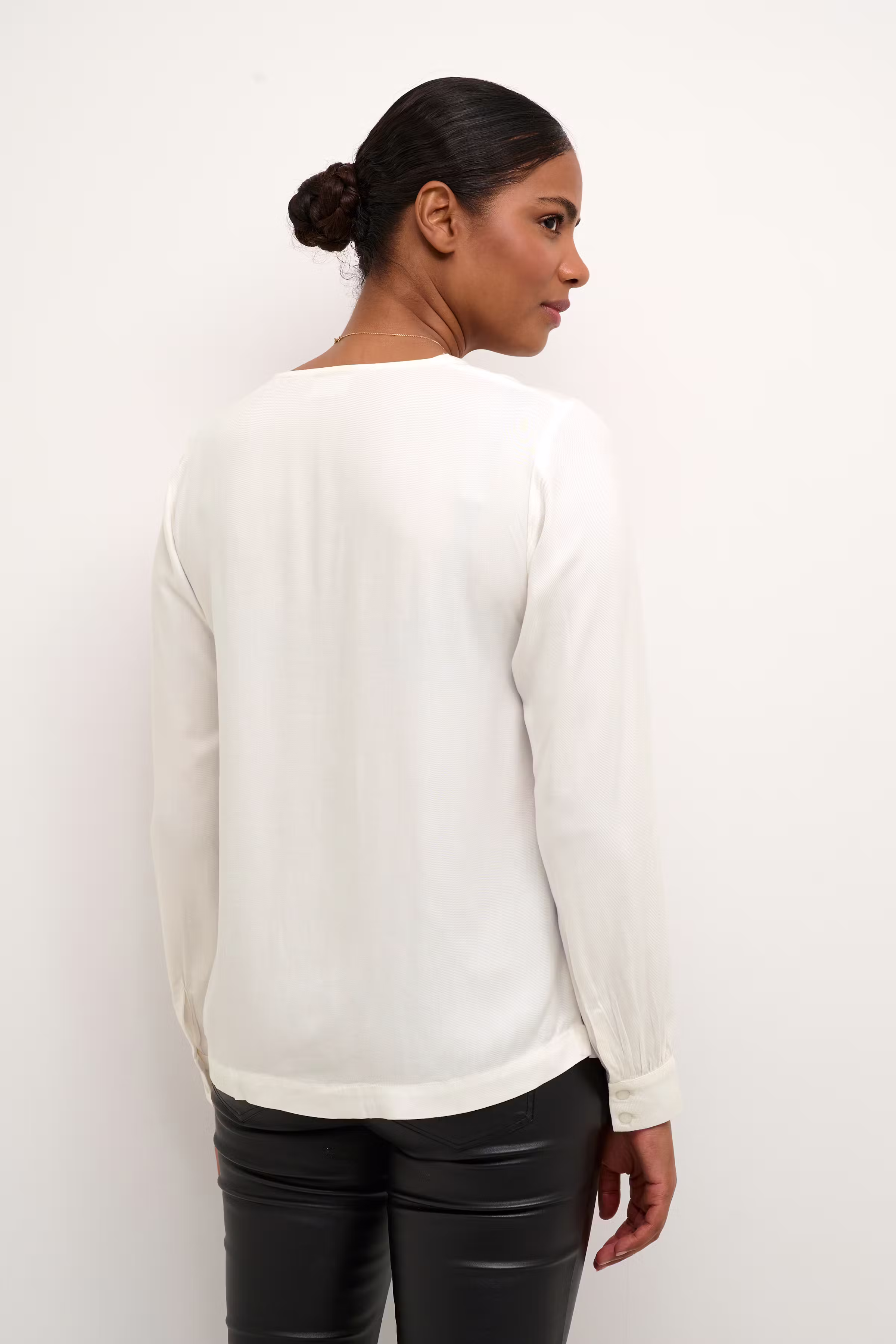 KAkelly Bluse LOOKBOOK BACK 10507689-110602