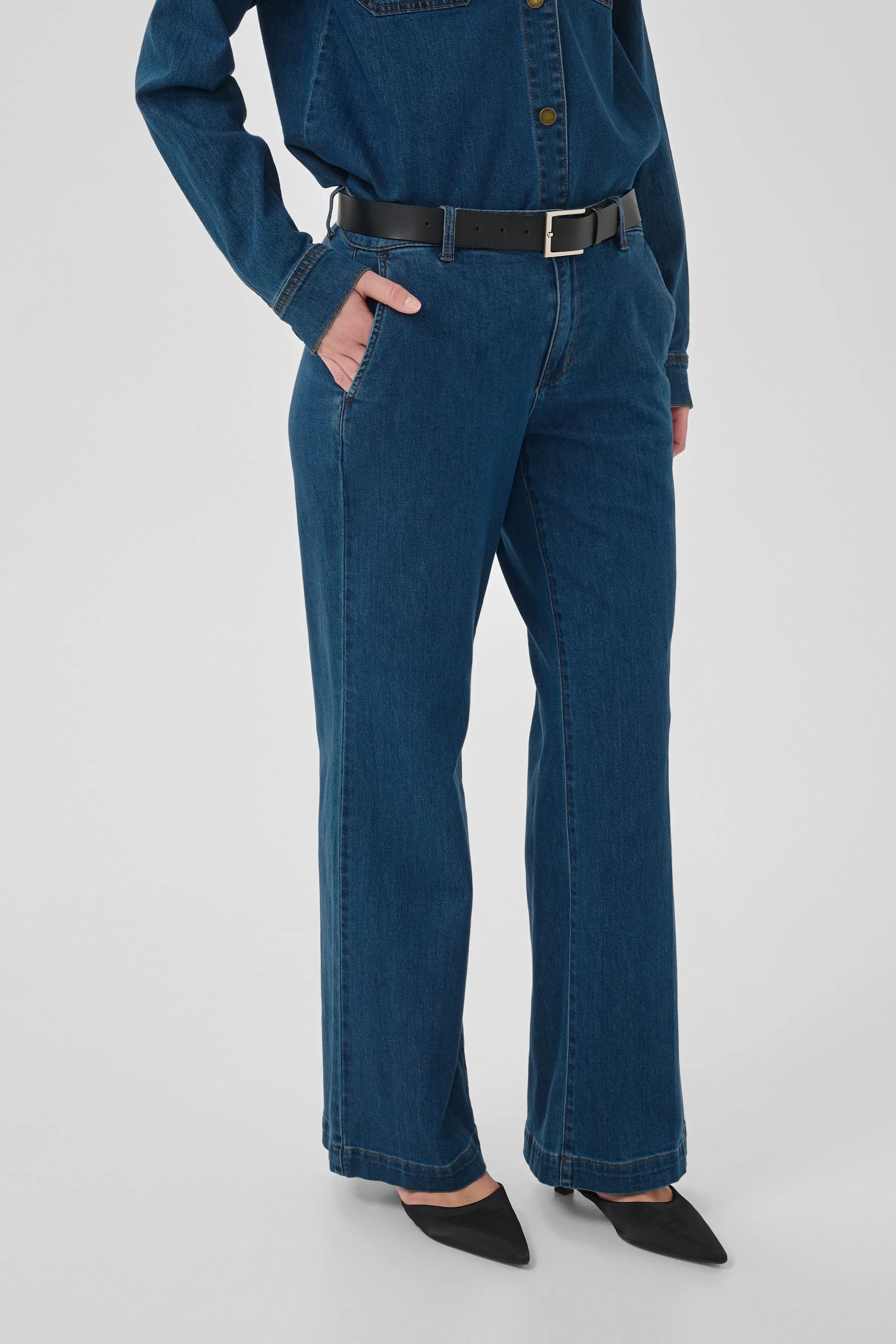 JEANS WIDE 30 THE LARA 115 LOOKBOOK FRONT 10705210-109496