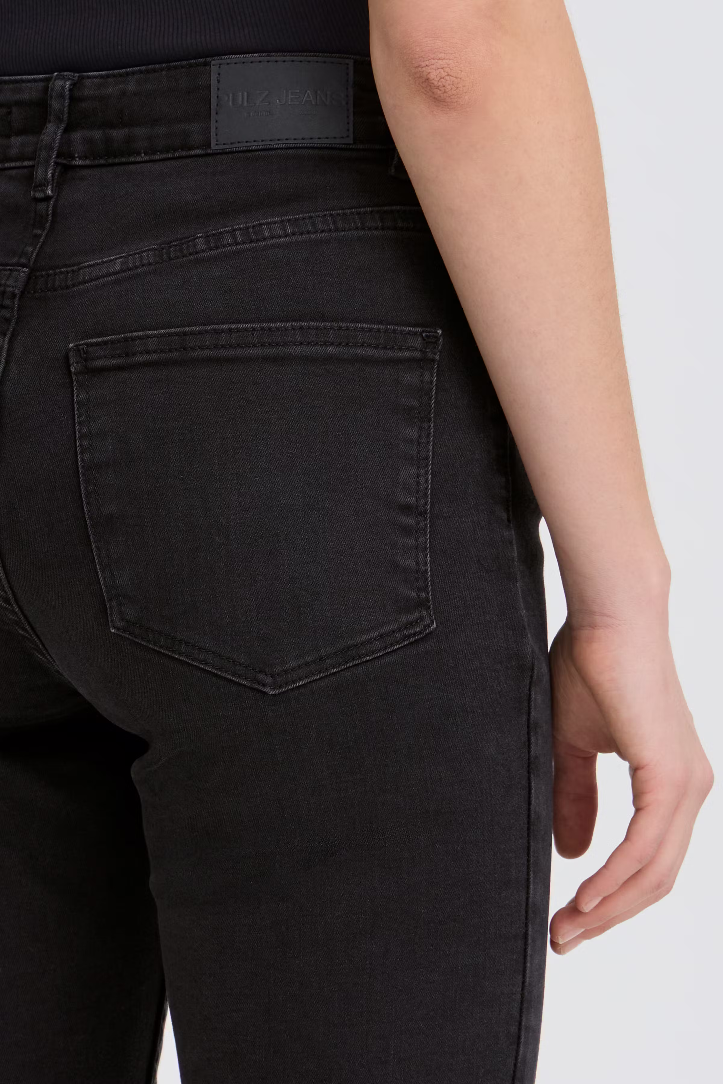 PZBECCA UHW Bootcut Leg LOOKBOOK DETAIL 50207285-200004