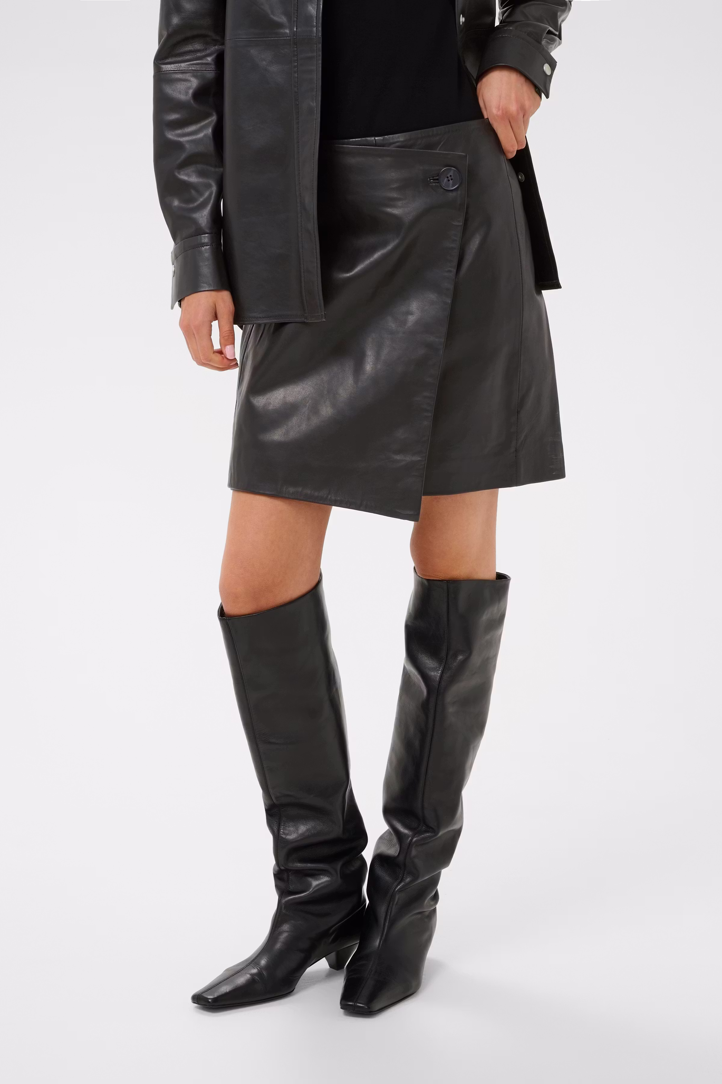 HADLEEIW Skirt LOOKBOOK FRONT 30112227-194008