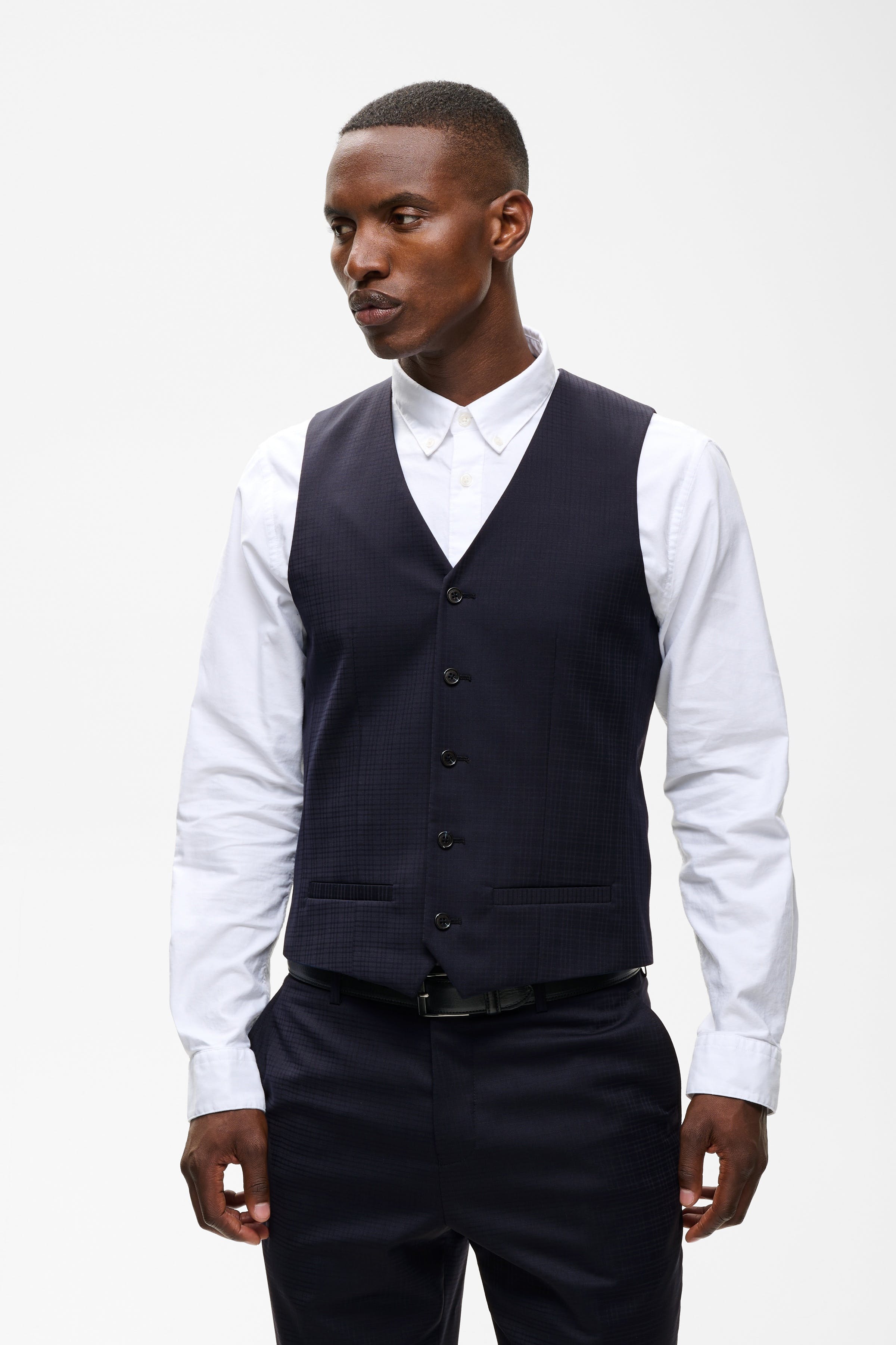 MAbreck Waistcoat LOOKBOOK FRONT 30209306-194011