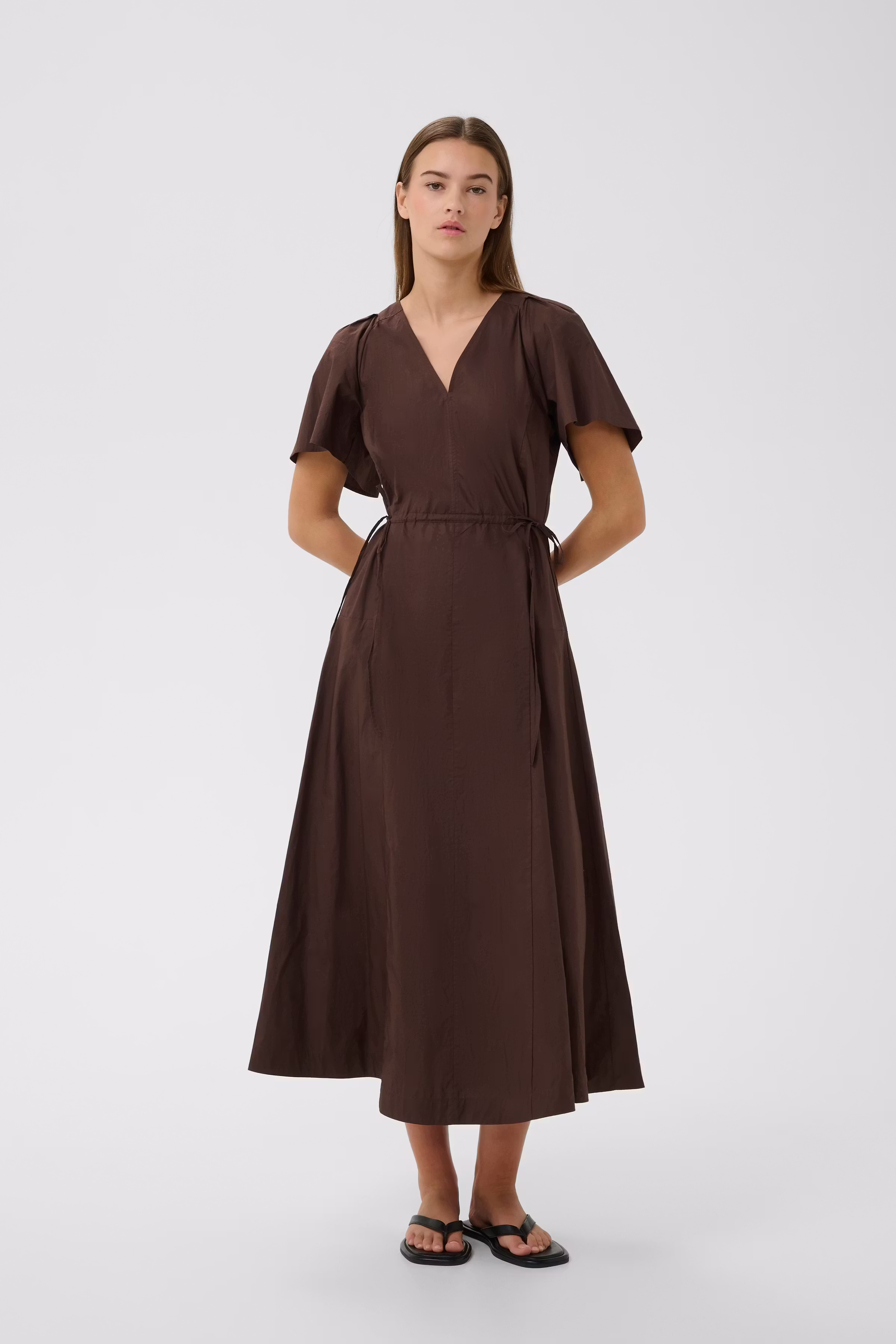 RAVENIW Dress LOOKBOOK FRONT 30112502-190915