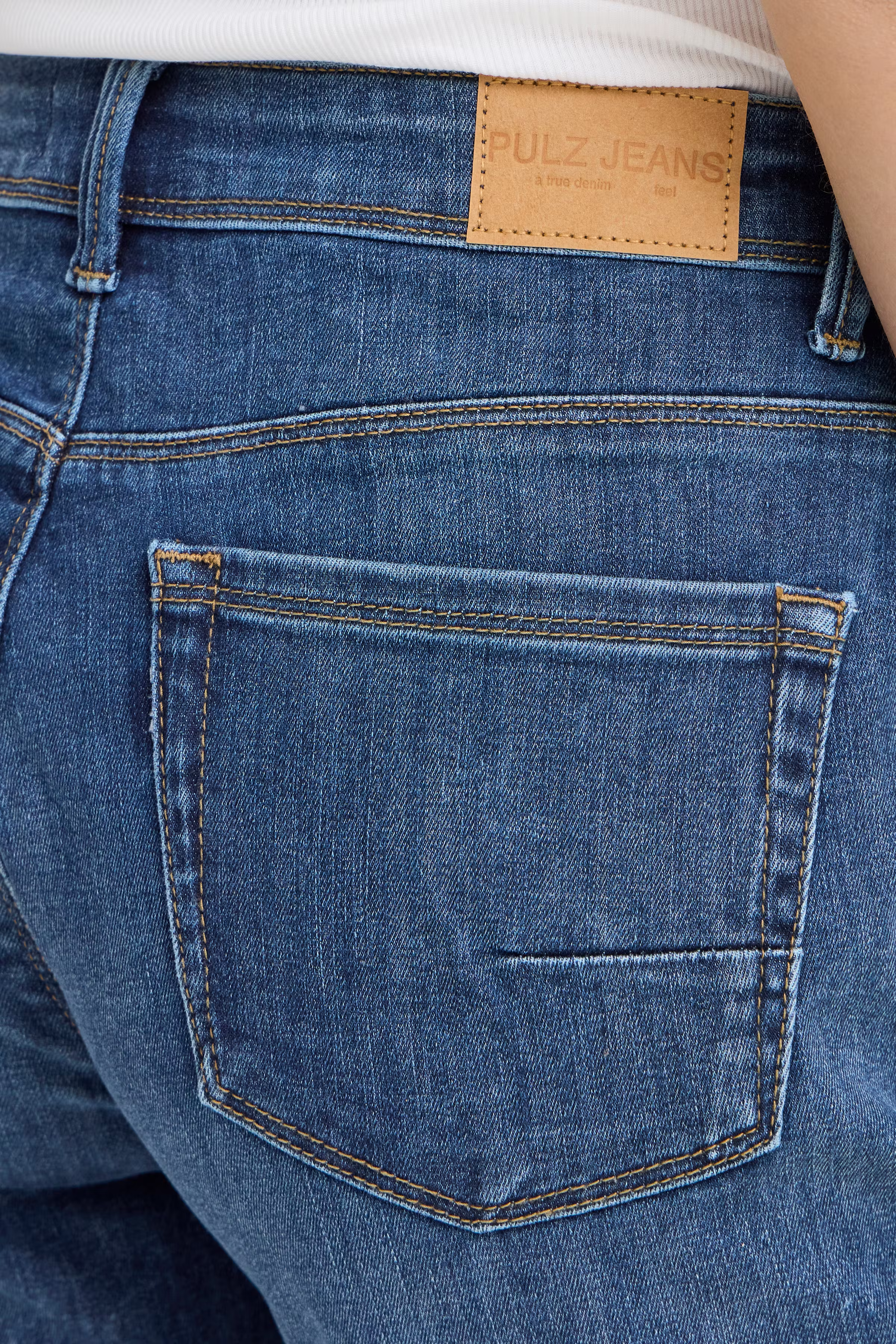 PZKAYLA Shorts LOOKBOOK DETAIL 50210339-200005