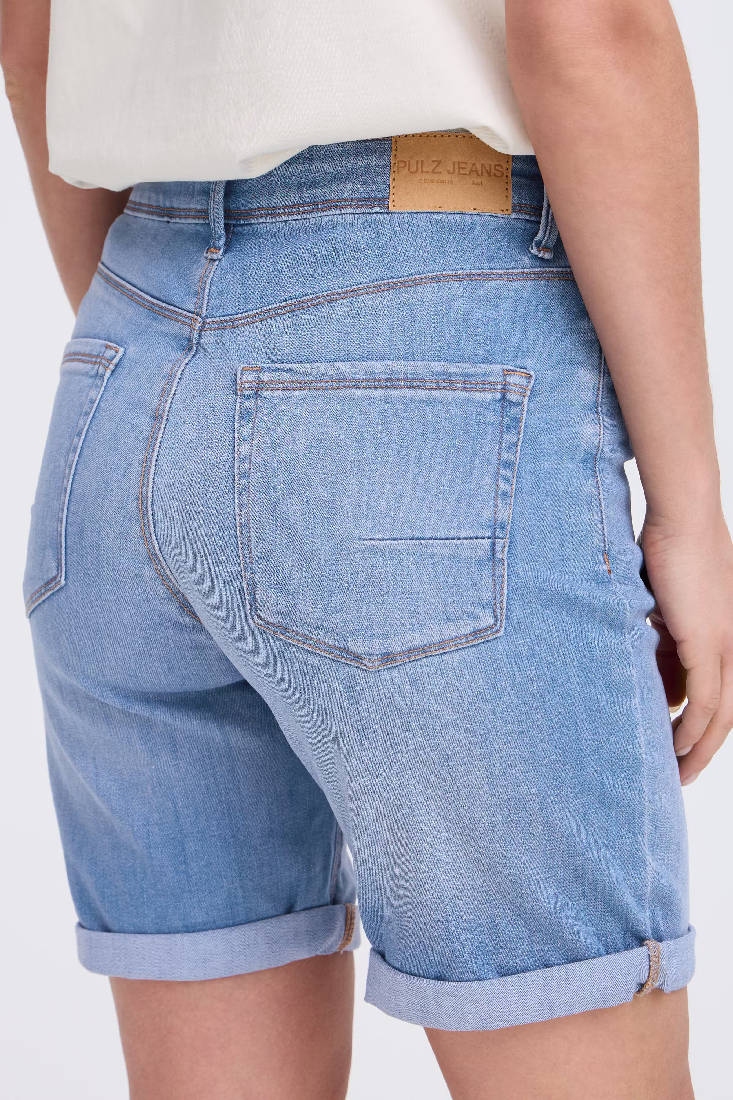 PZKAYLA Shorts LOOKBOOK DETAIL 50210339-200008