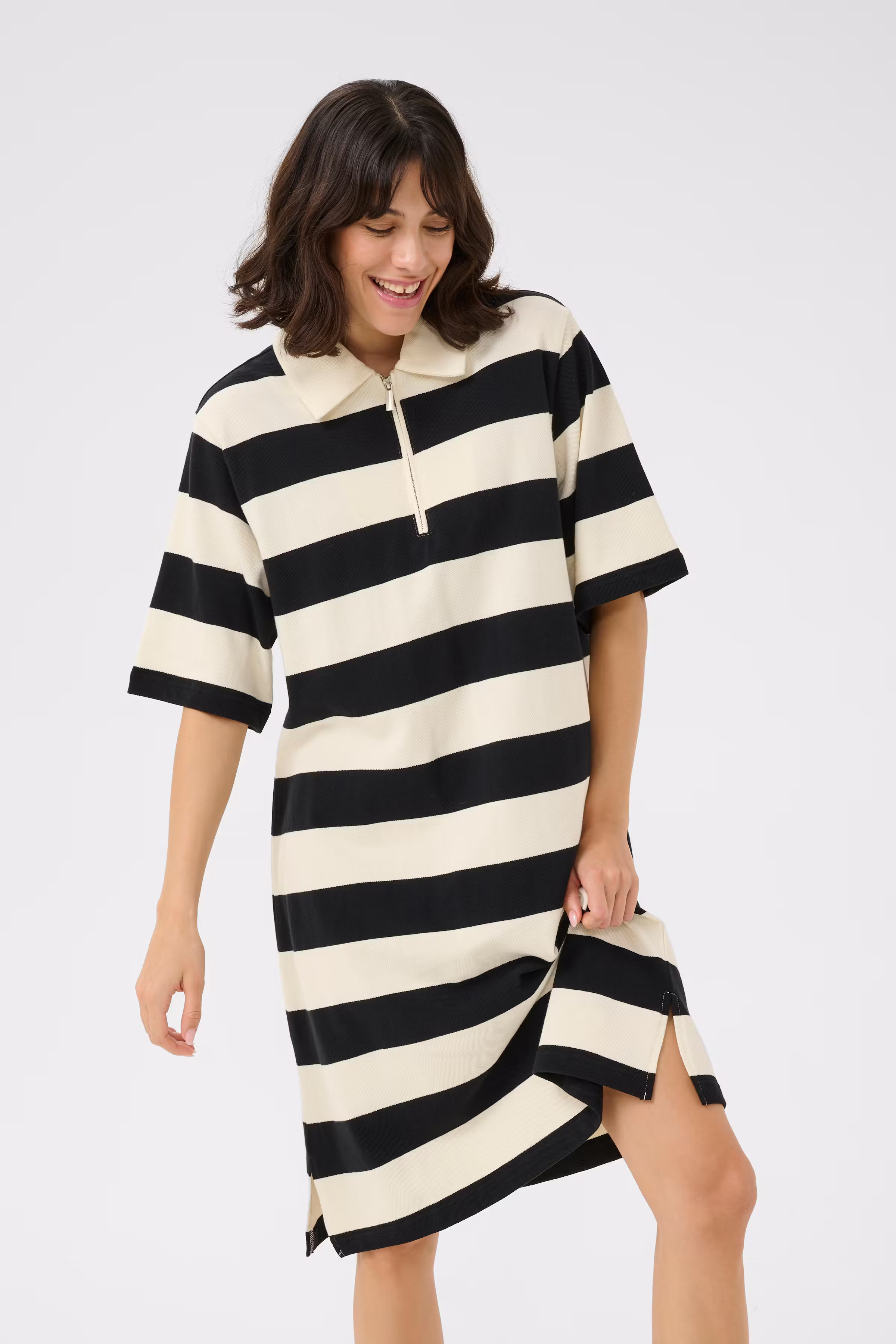 KApicca Jurk LOOKBOOK FRONT 10552401-108071