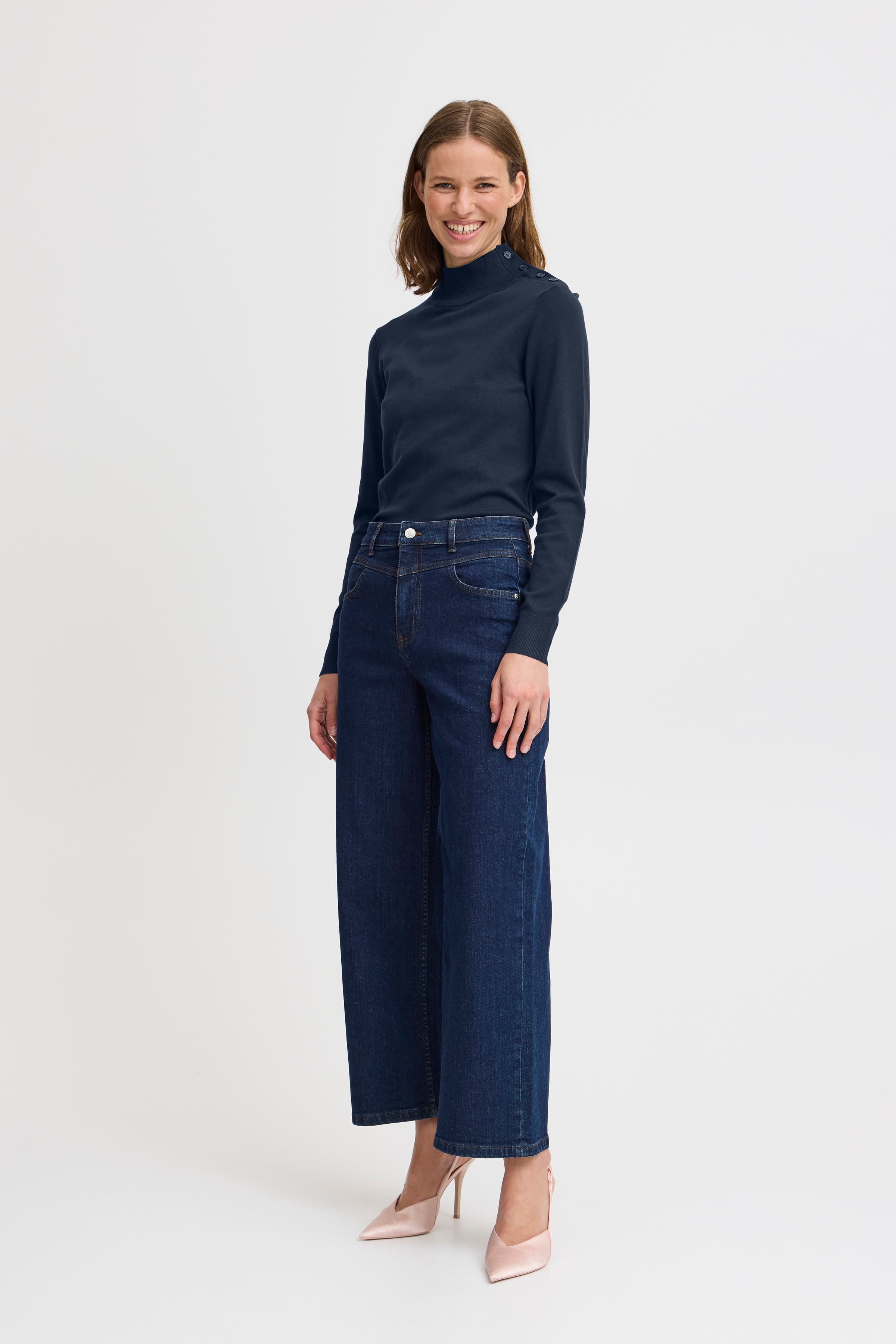 BYMMORLA Pullover LOOKBOOK FRONT 20815300-193923