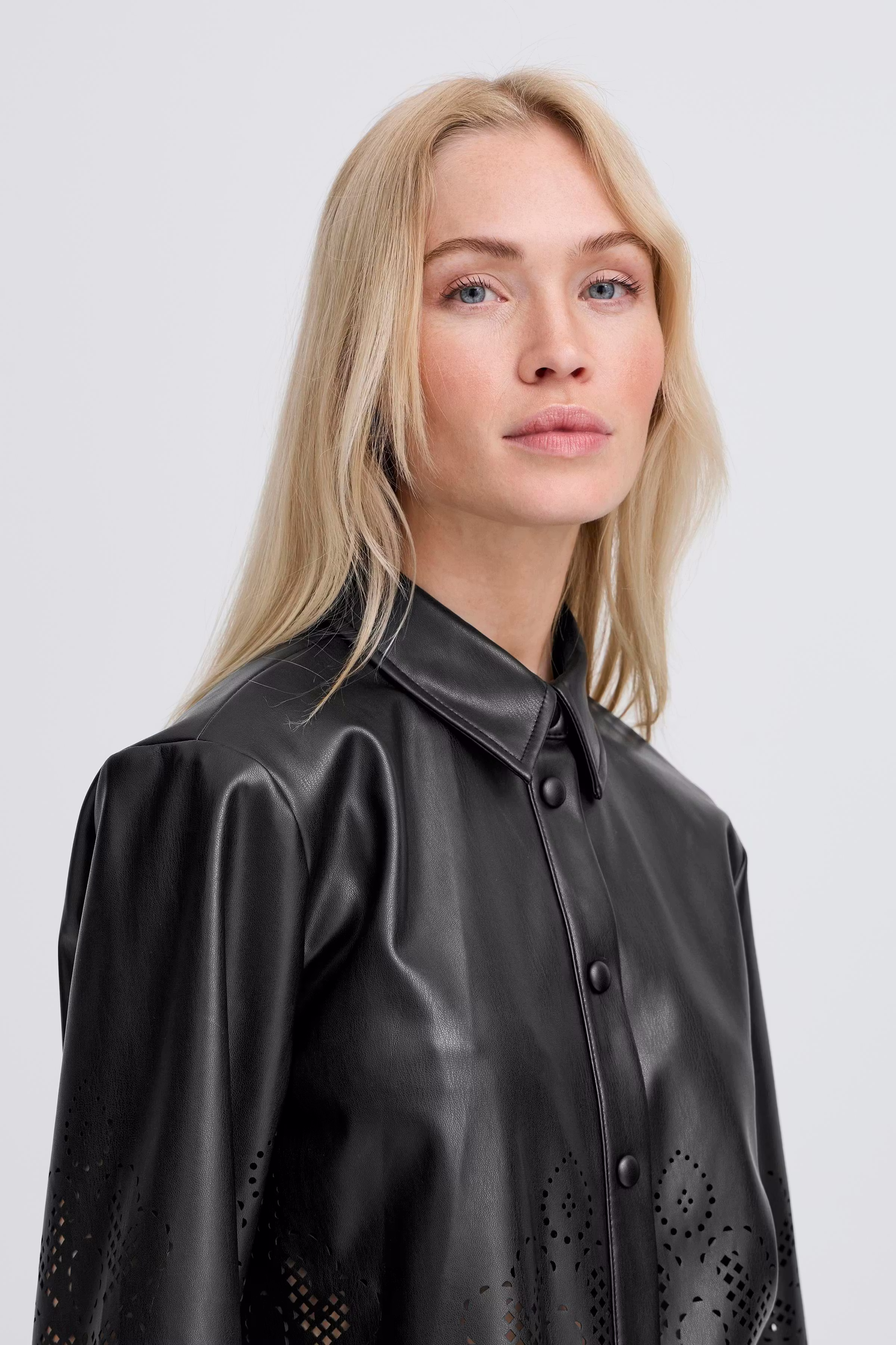 BYDENSIO Skjorte LOOKBOOK DETAIL 20818171-194008