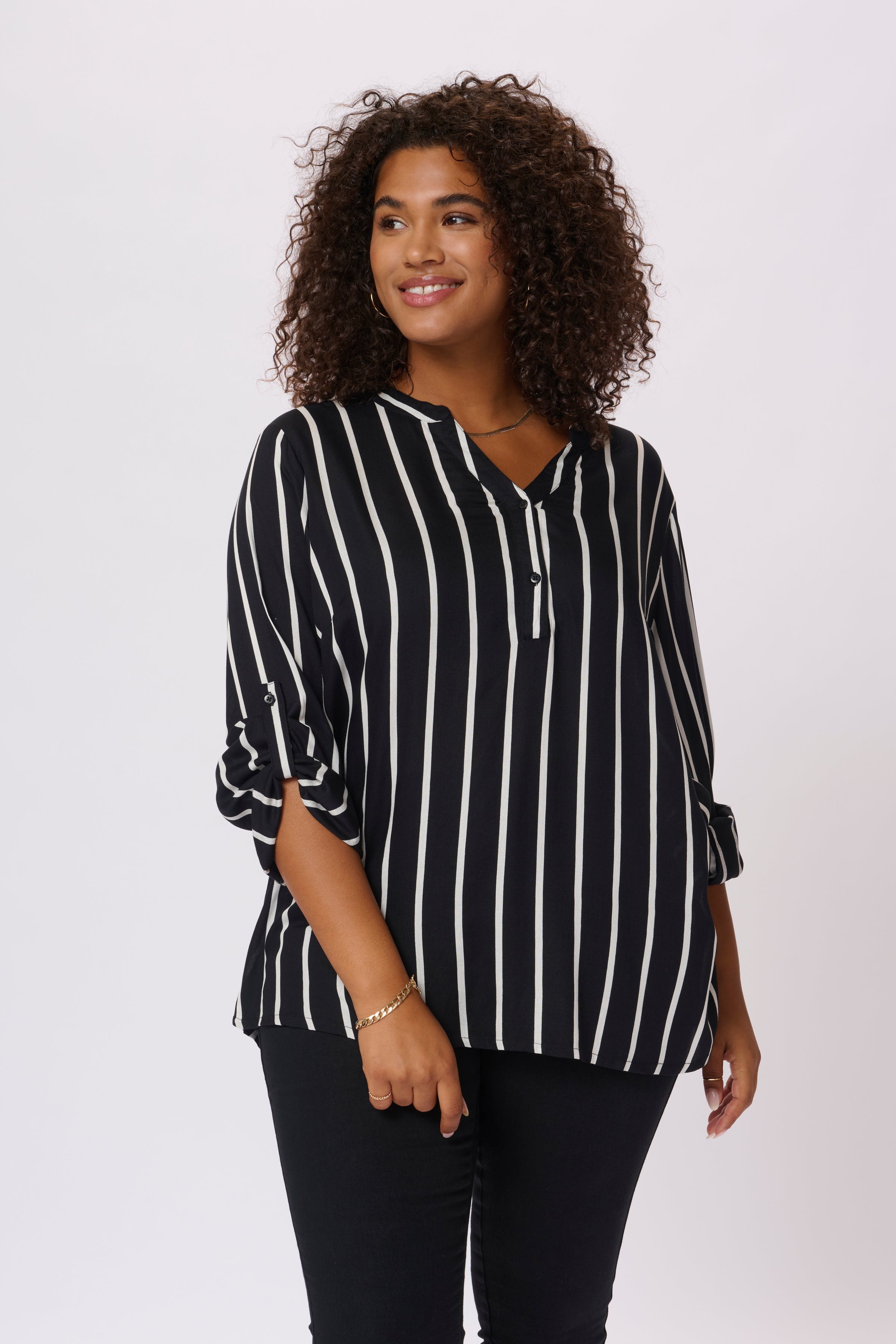 KCsida Bluse LOOKBOOK FRONT 10580350-100367