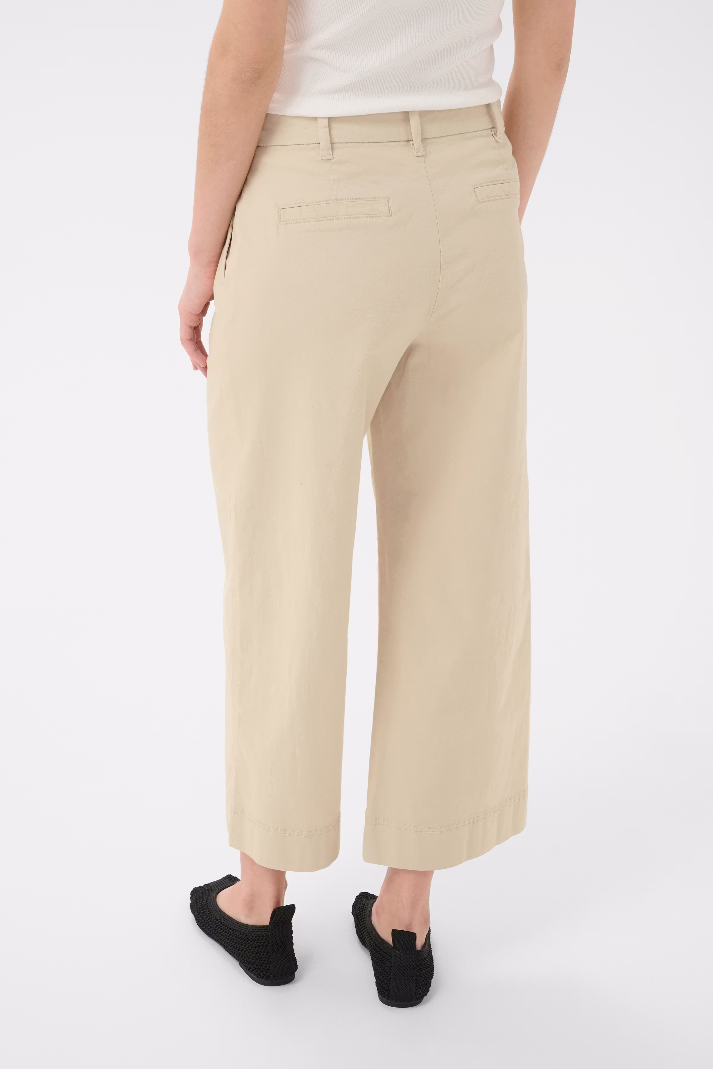 Belmay Trousers LOOKBOOK BACK 30310522-130400