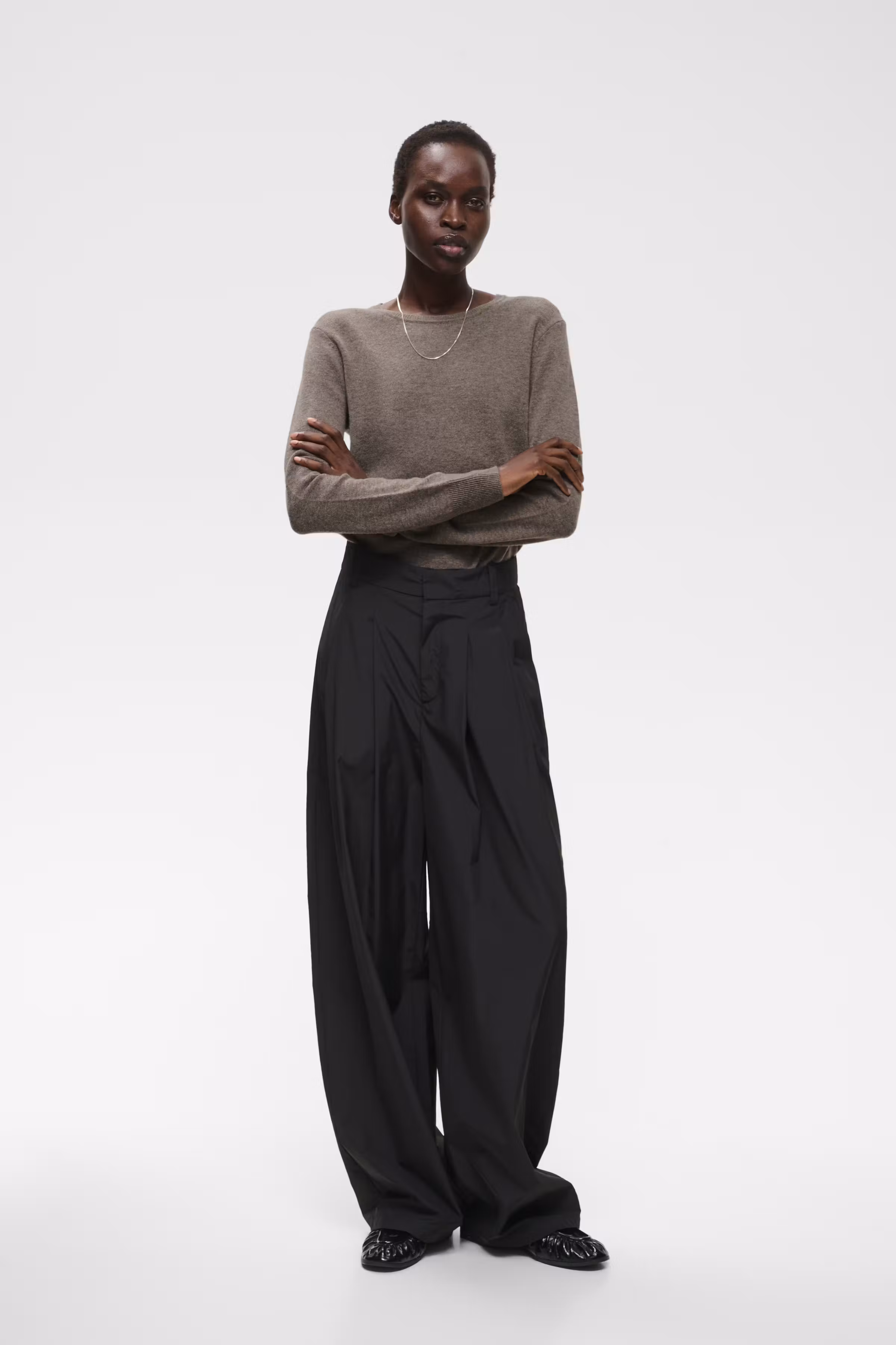 PEIIW Pullover LOOKBOOK FRONT 30113253-1911091