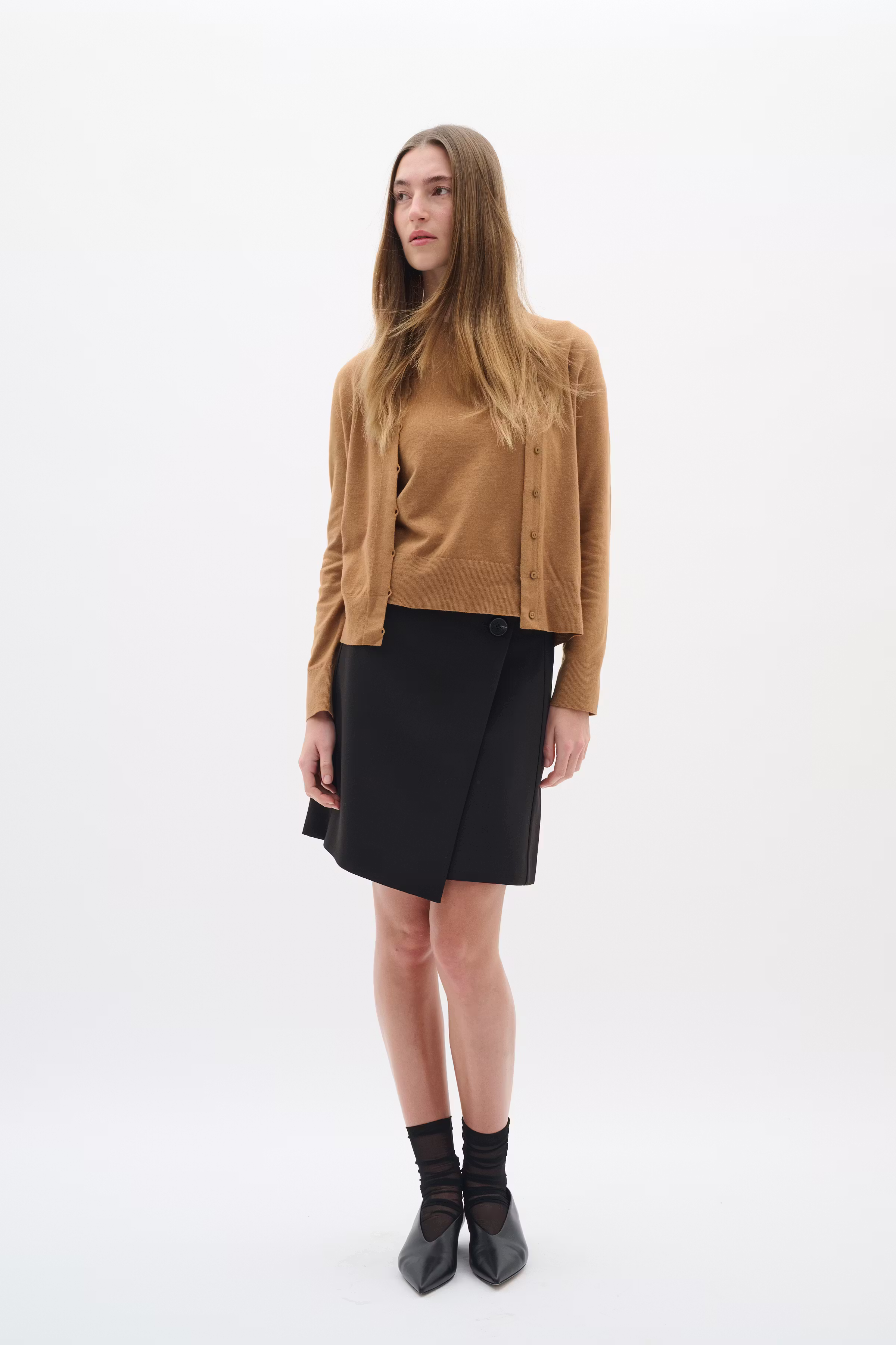 BryelleIW LOOKBOOK FRONT 30110994-194008