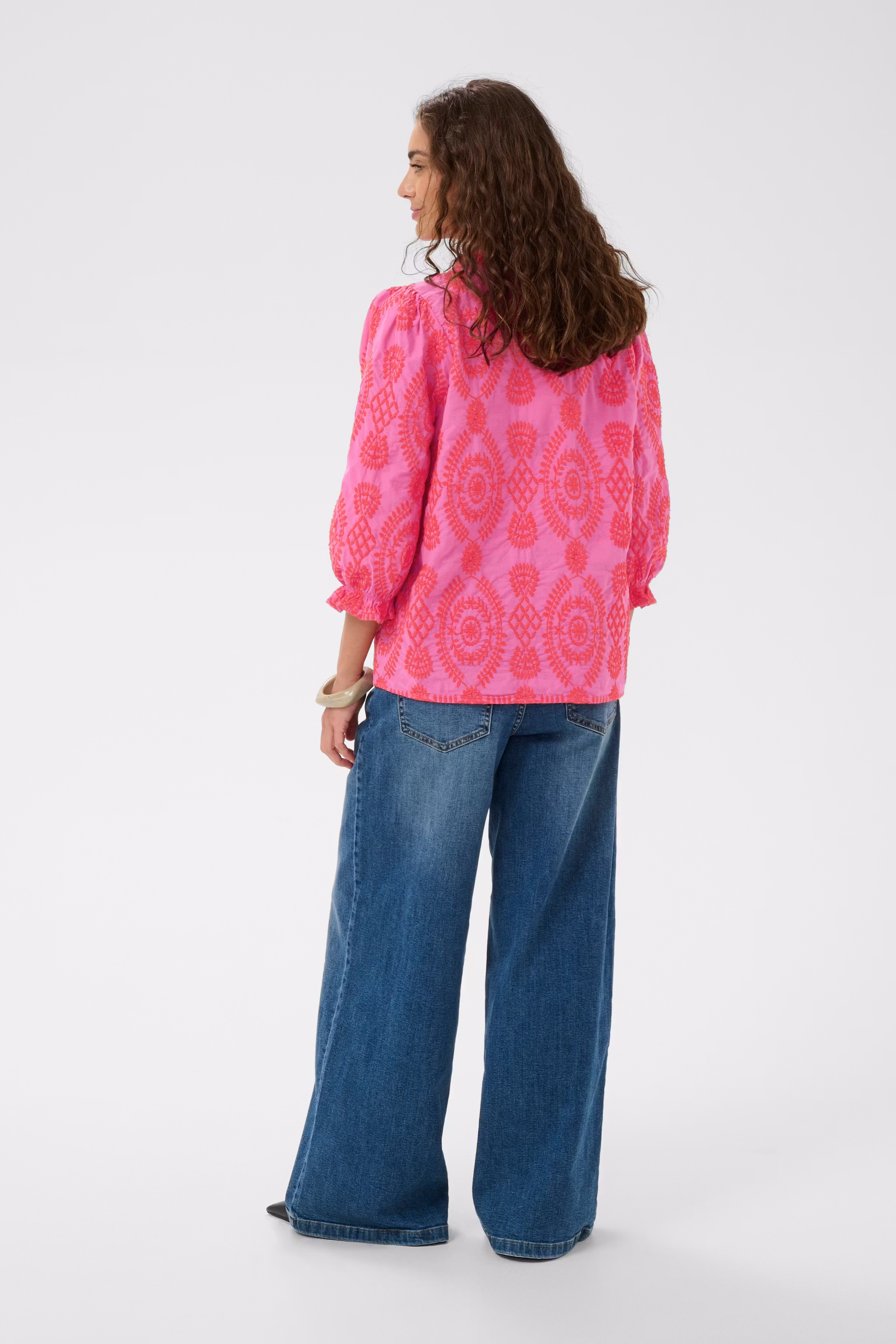 CUtia Blouse with embroidery LOOKBOOK BACK 50109439-152718