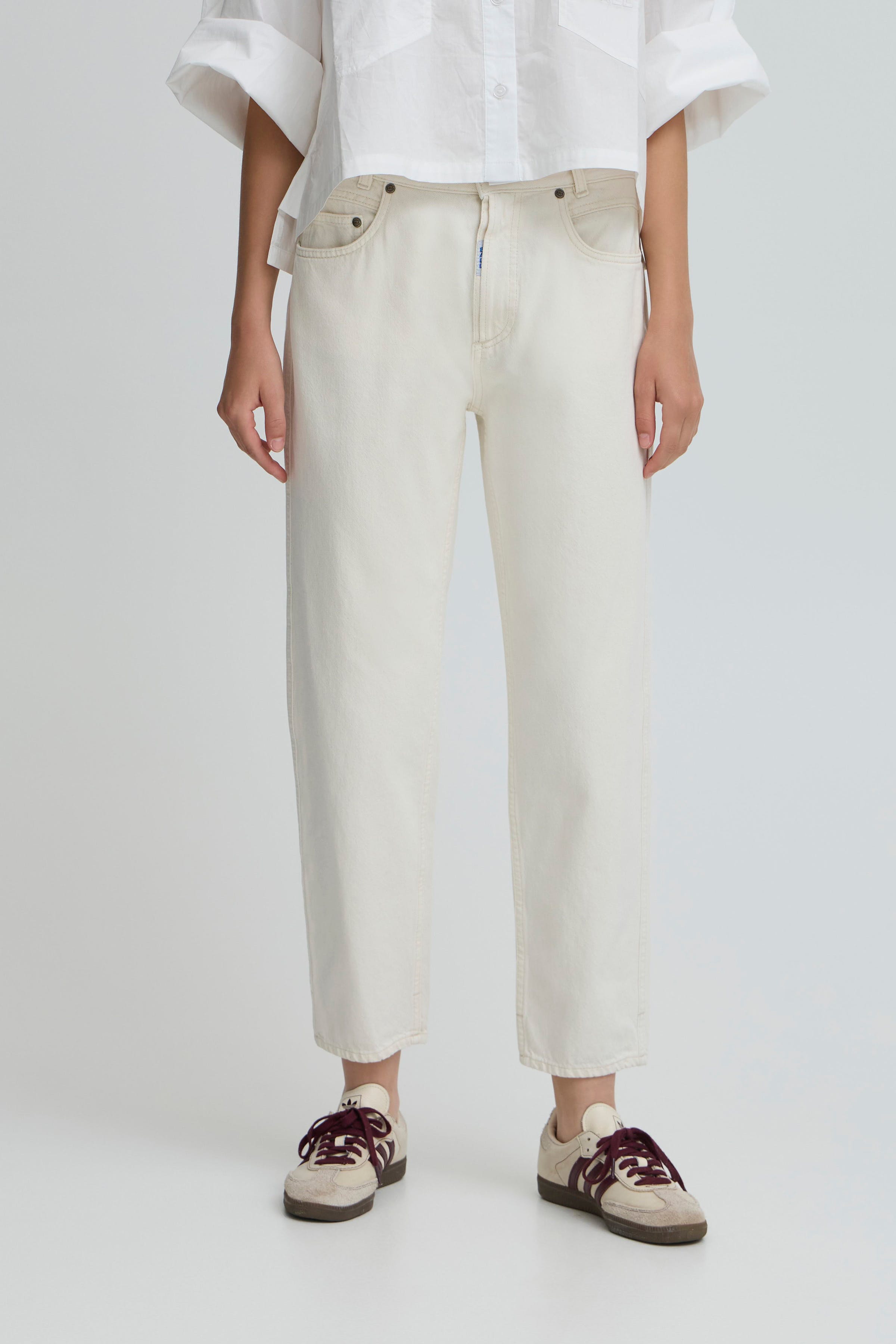 BAPAOLO Cropped Jeans LOOKBOOK FRONT 50405163-130905