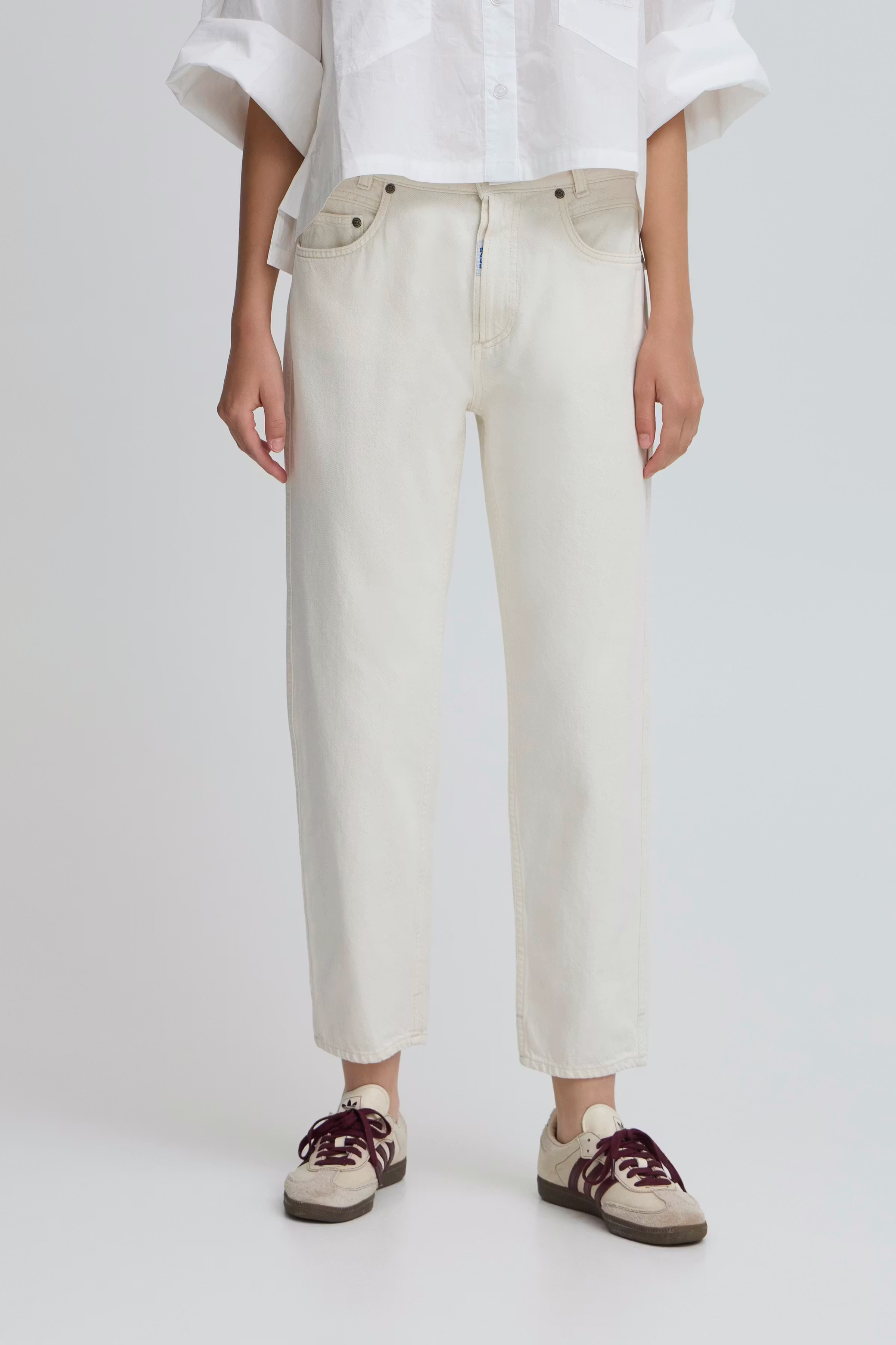 BAPAOLO Cropped Jeans LOOKBOOK FRONT 50405163-130905