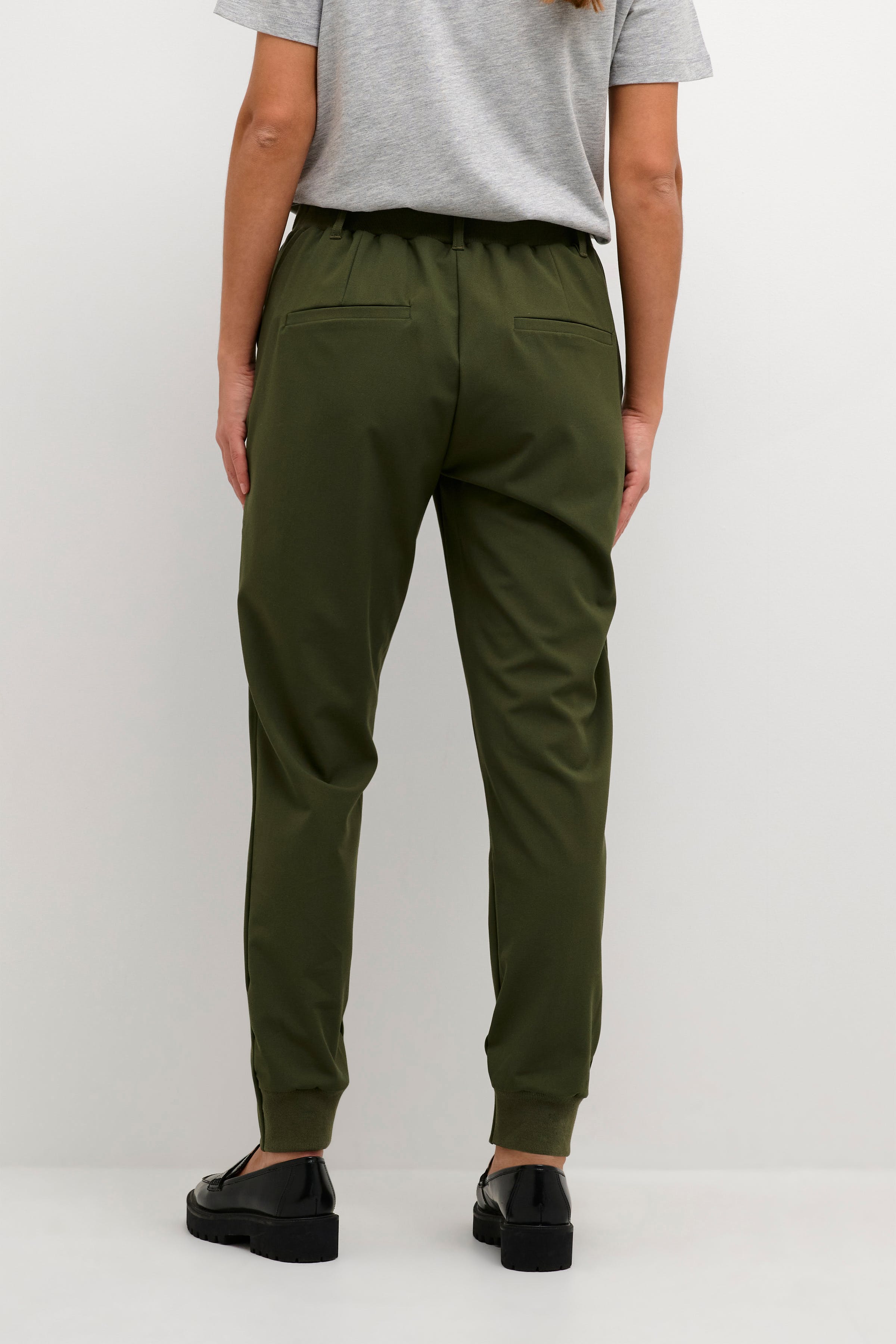 BPsabina Hose LOOKBOOK BACK 10590408-190511B