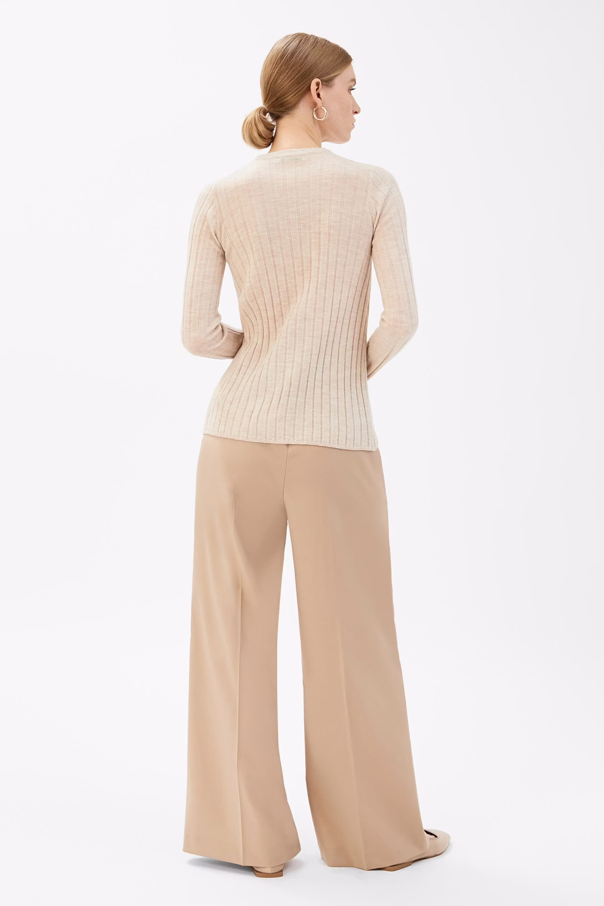 KACY Top LOOKBOOK BACK 30600371-BE406