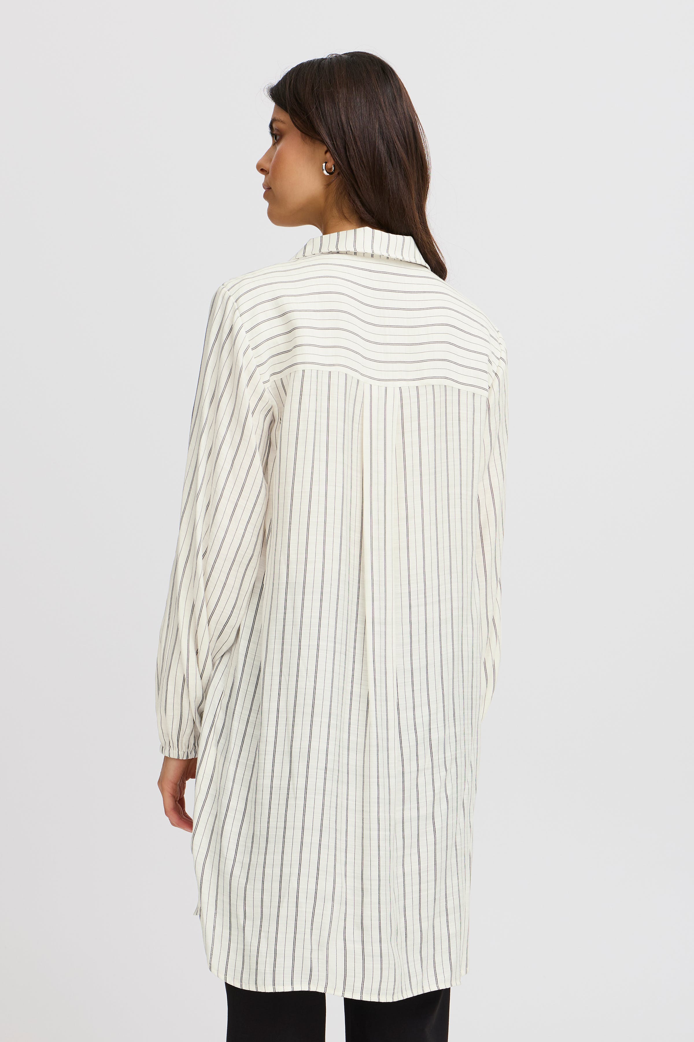 FRARIANA Langermet skjorte LOOKBOOK BACK 20615184-204172