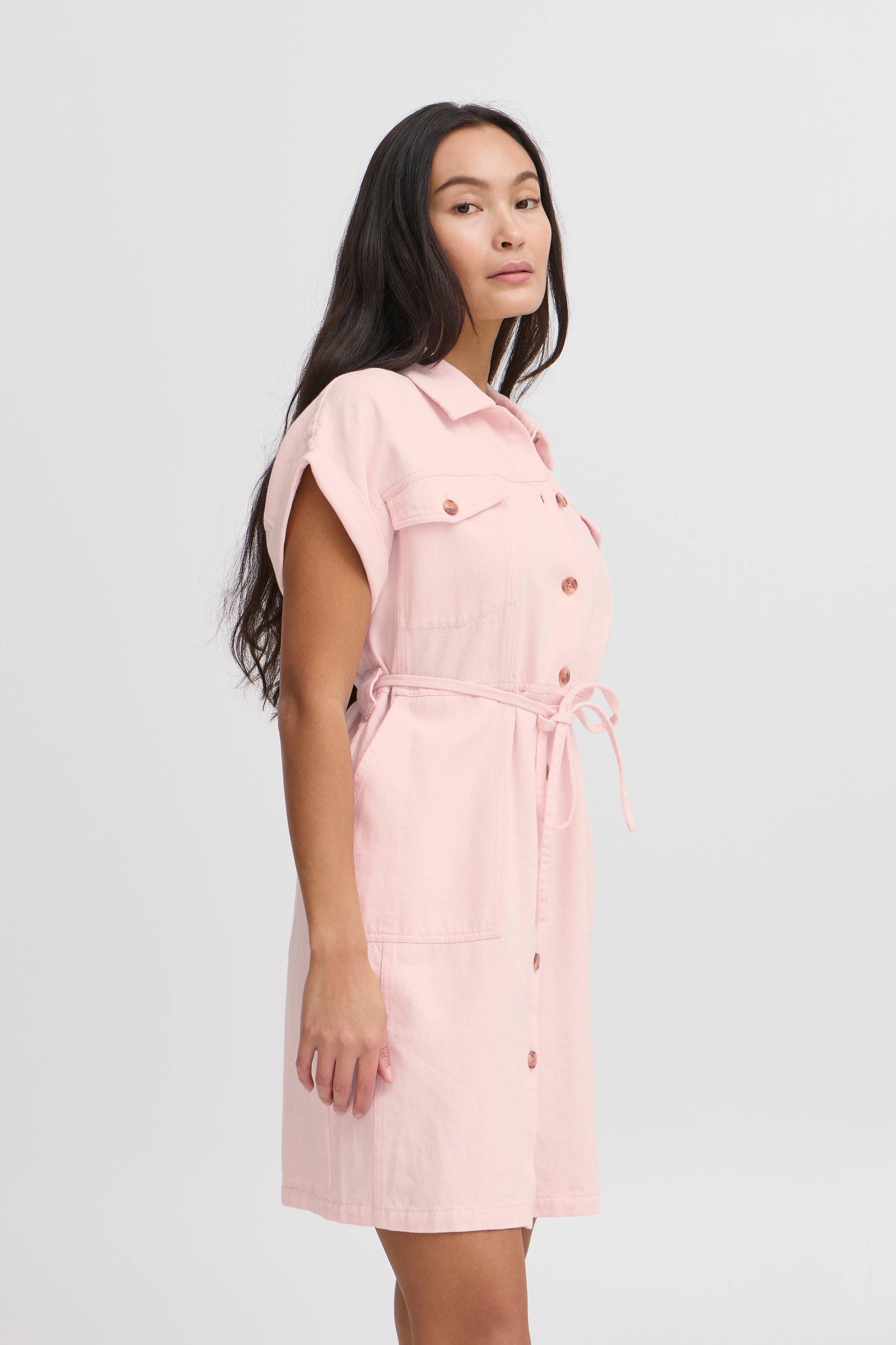 IRKUNIS Kjole LOOKBOOK FRONT 20122719-132808