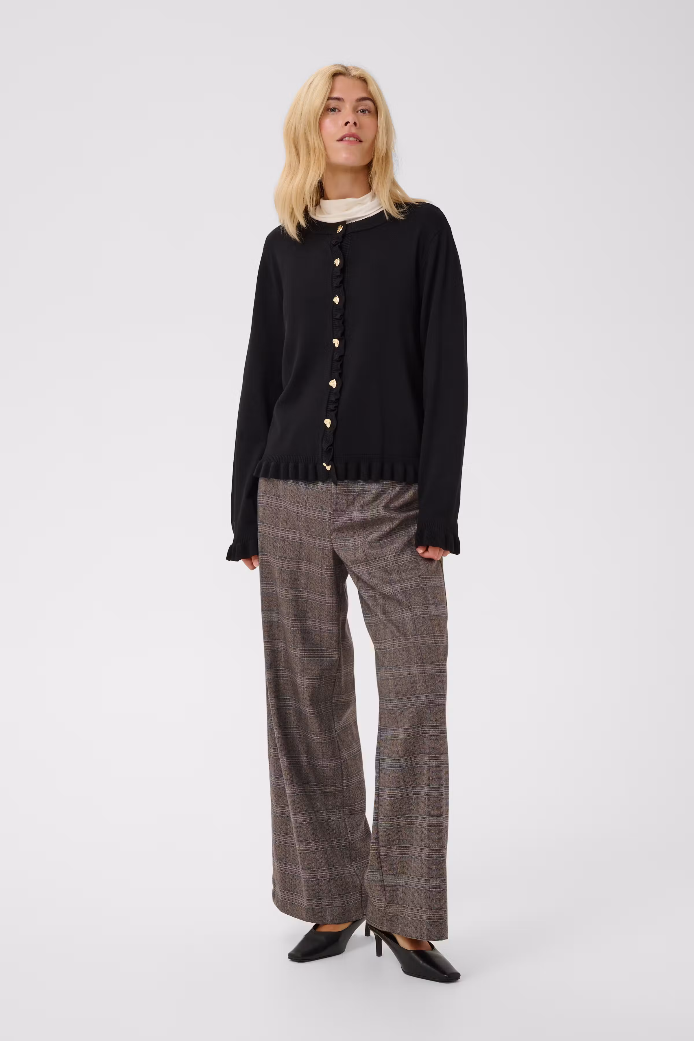 CUclare Cardigan LOOKBOOK FRONT 50113629-500012