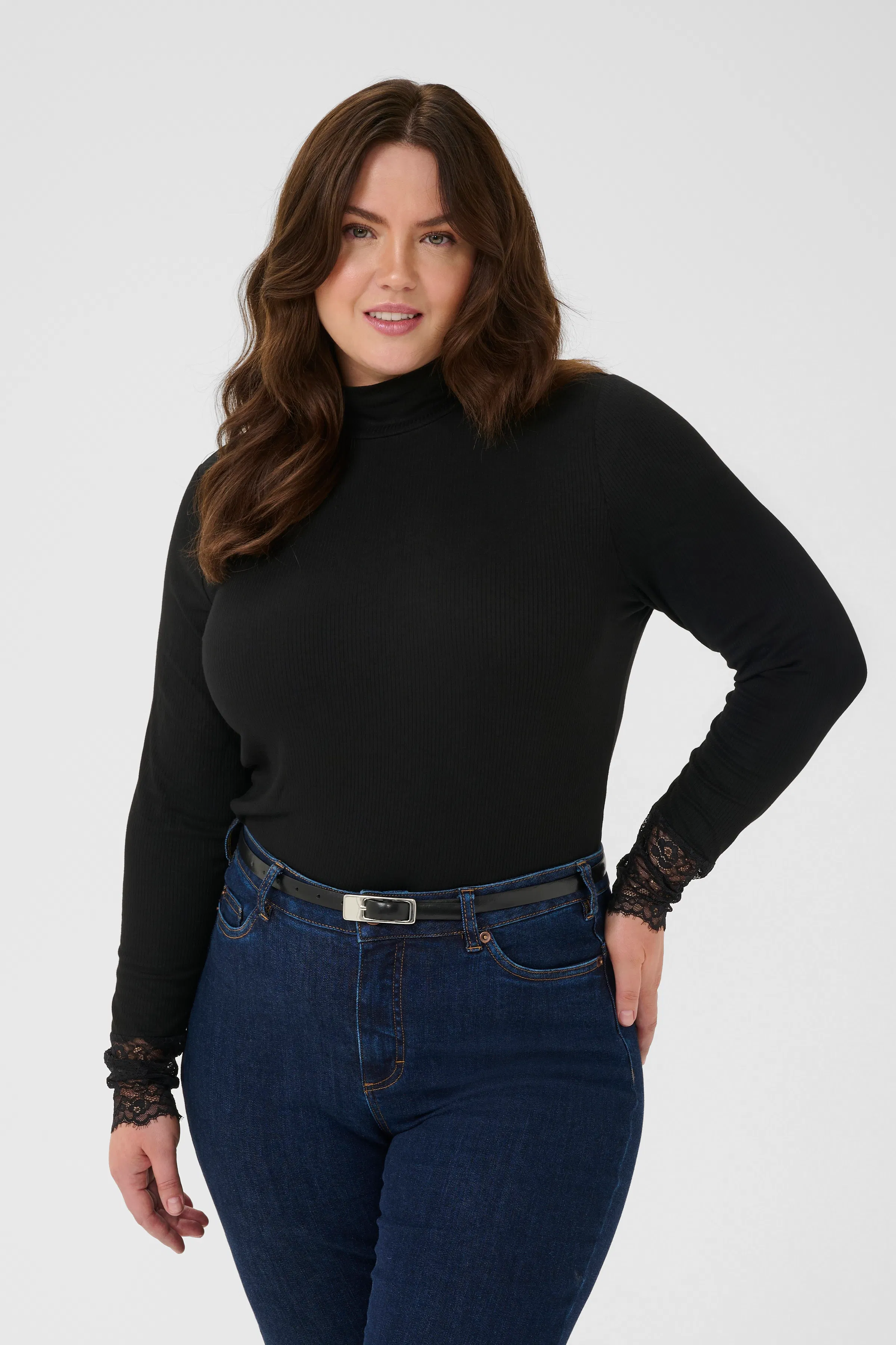 KComia T-shirt LOOKBOOK FRONT 10583806-100121