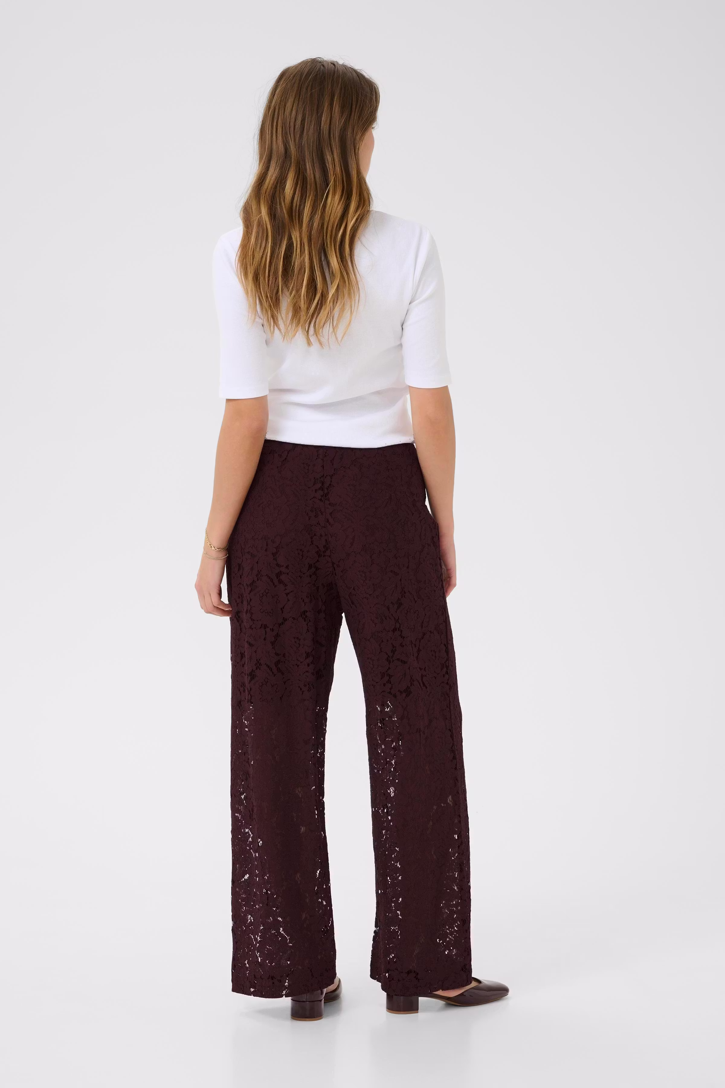 KAnomi Hose LOOKBOOK BACK 10510362-191619