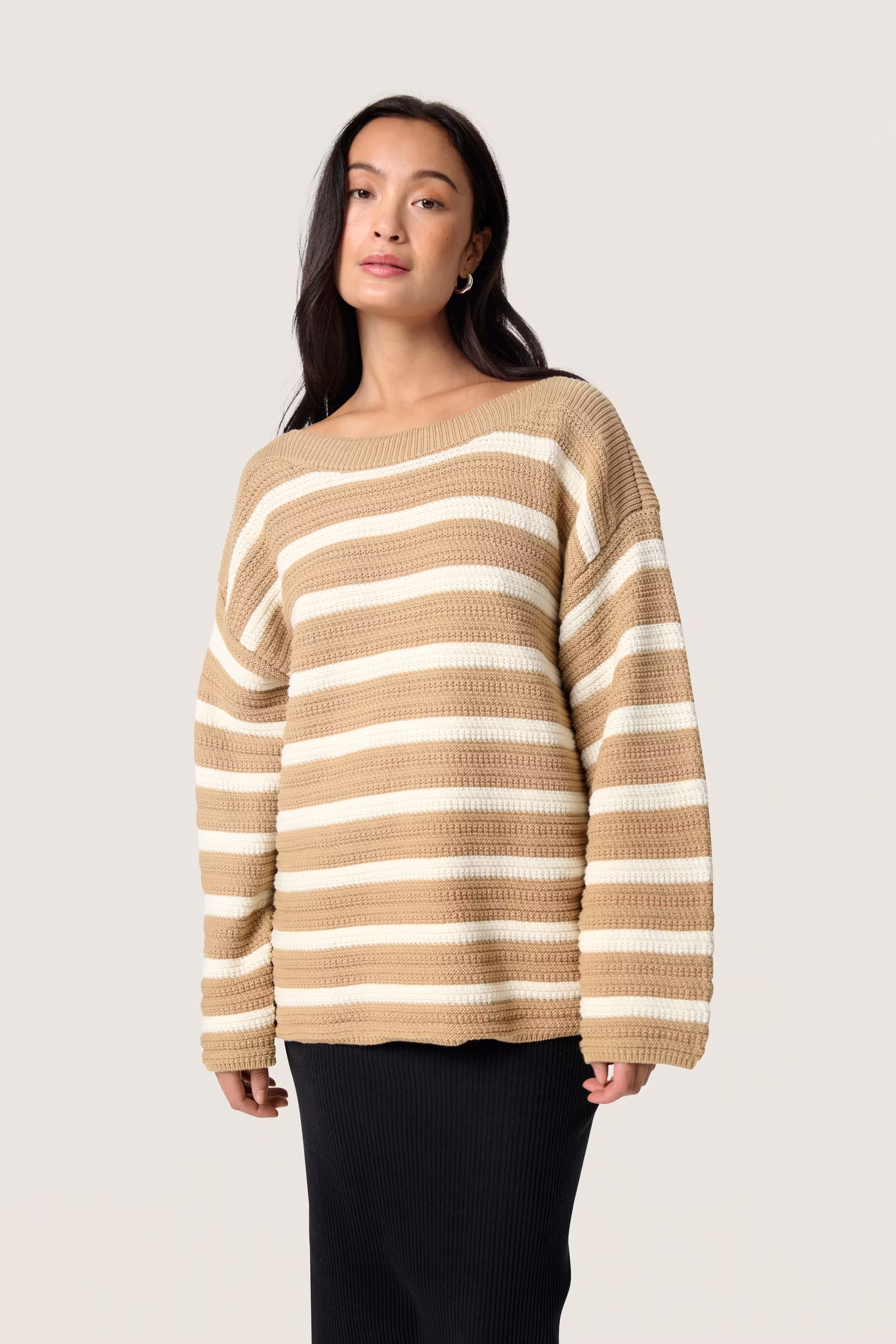 SLSusanna Pullover LOOKBOOK FRONT 30408299-303719