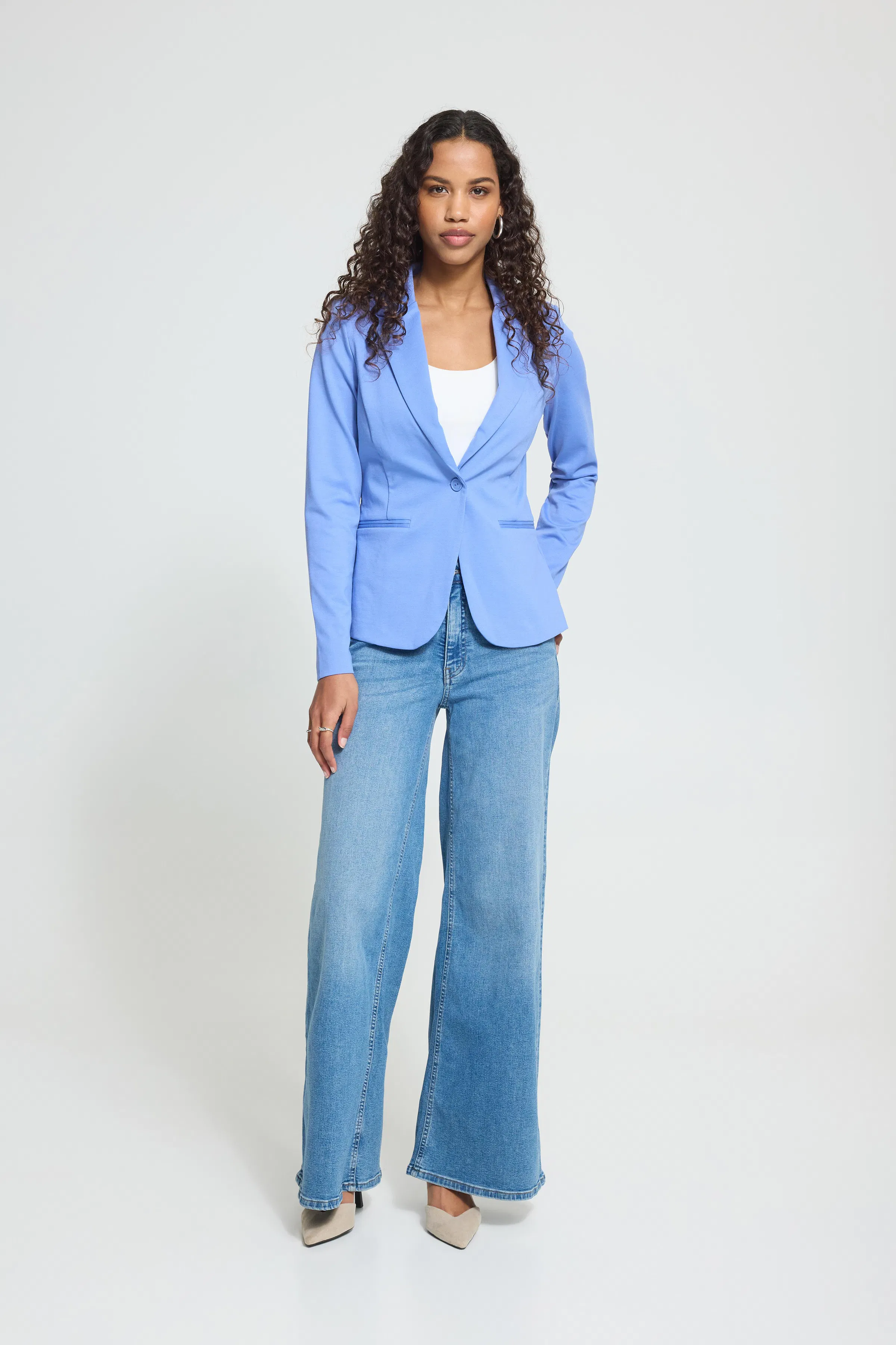IHKATE Blazer LOOKBOOK FRONT 20101801-183935