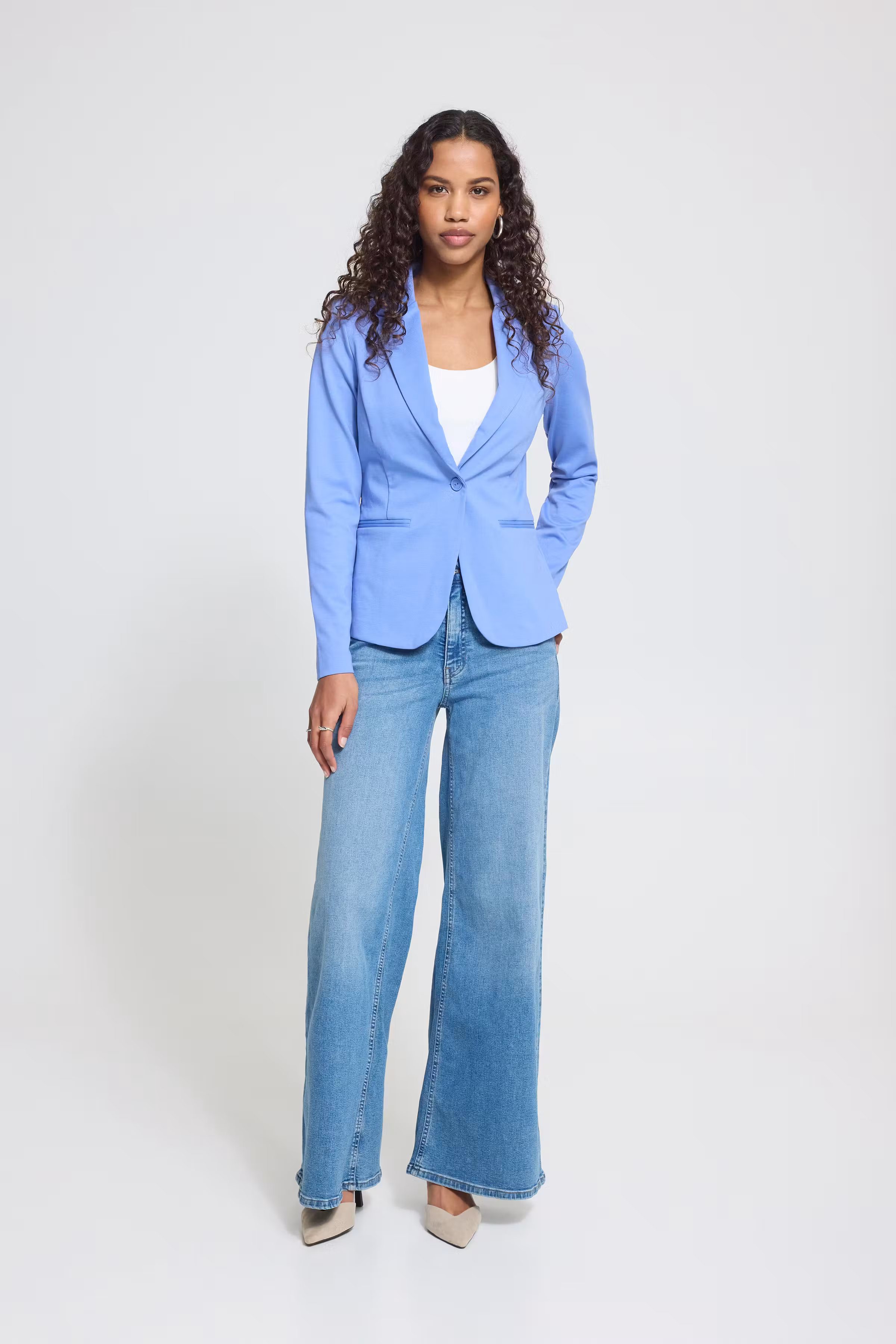 IHKATE Blazer LOOKBOOK FRONT 20101801-183935