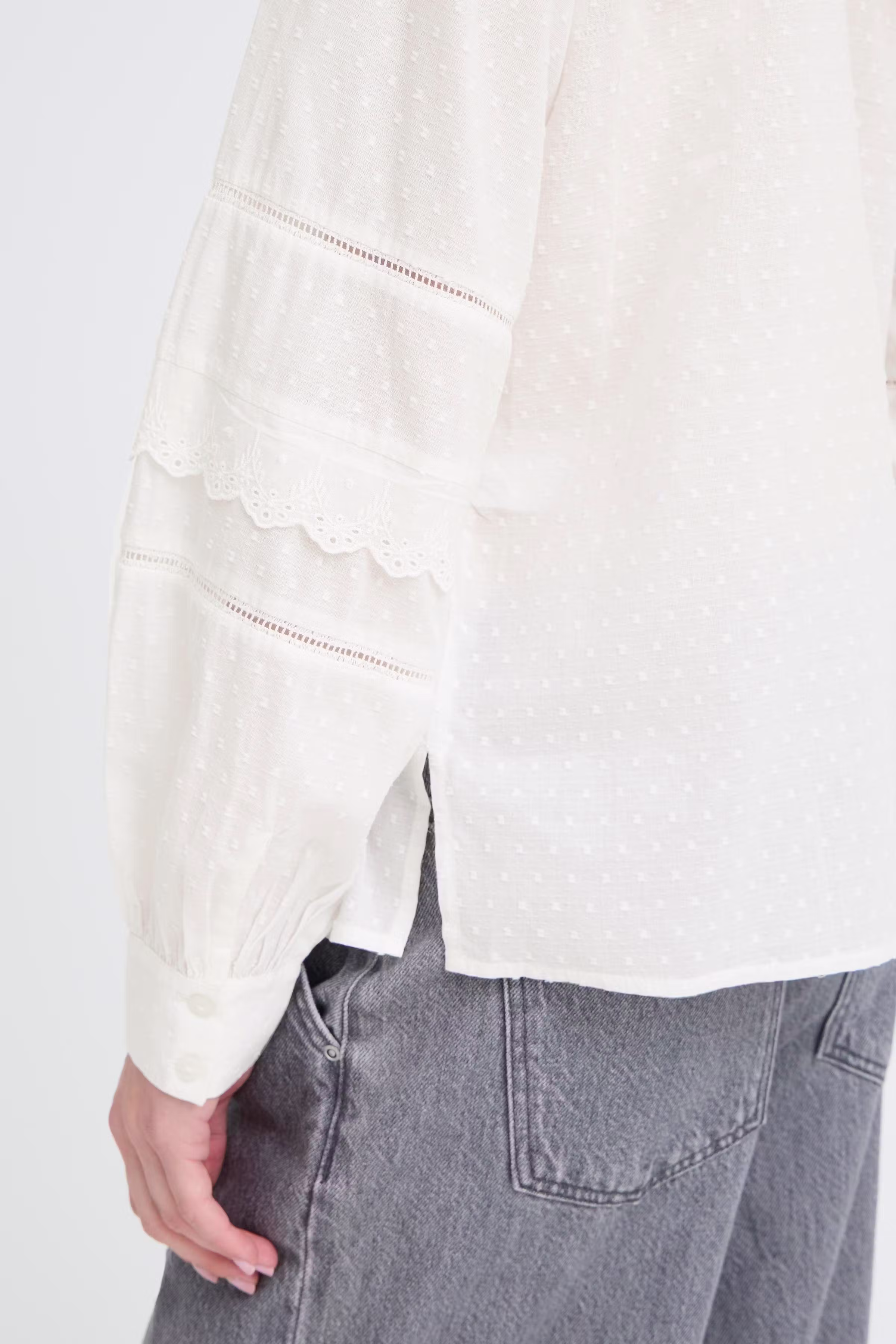 BYJASSI Skjorte LOOKBOOK DETAIL 20818521-114300