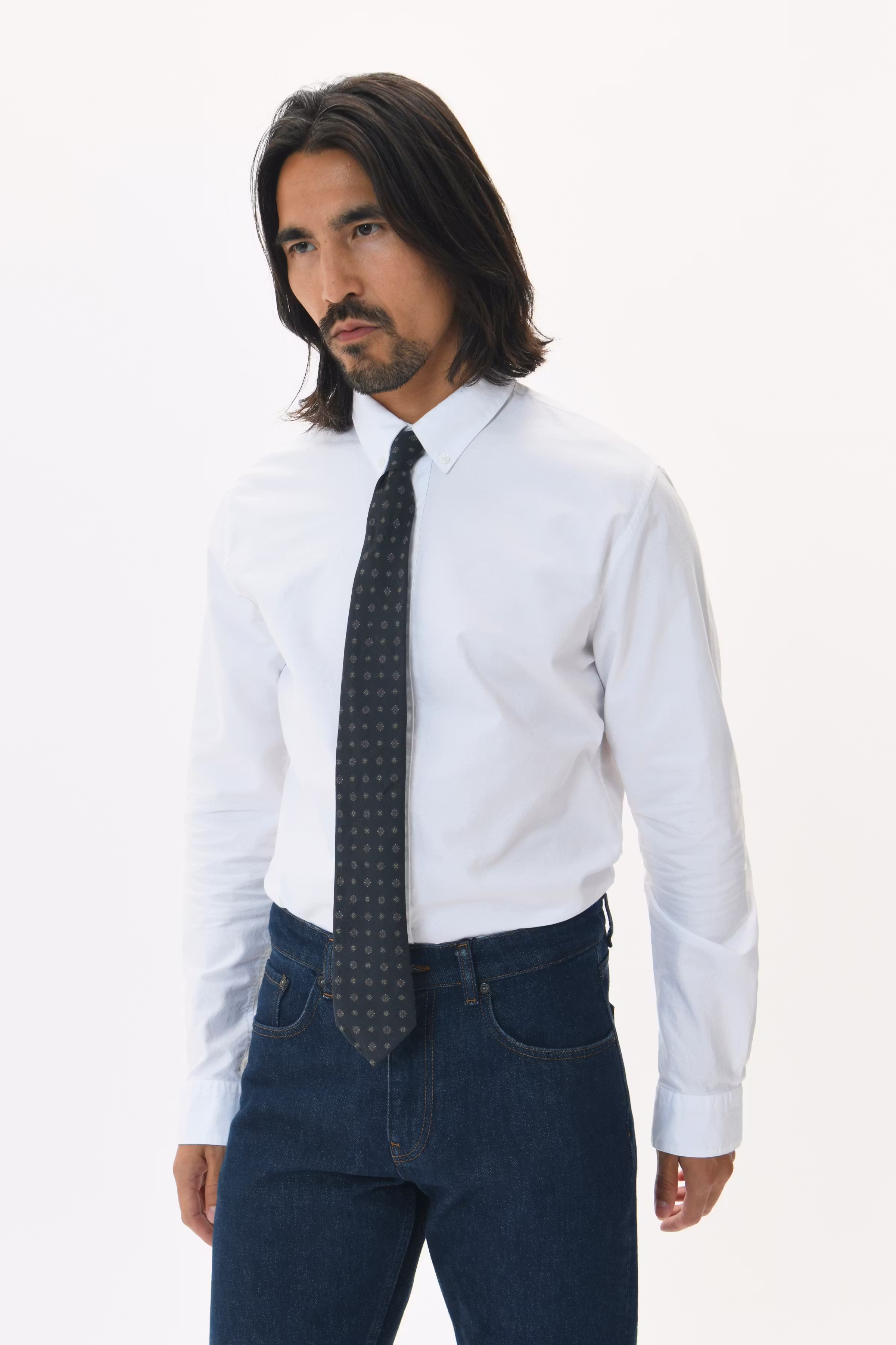 MAtie Krawatte LOCATION NONE 30207993-1940111