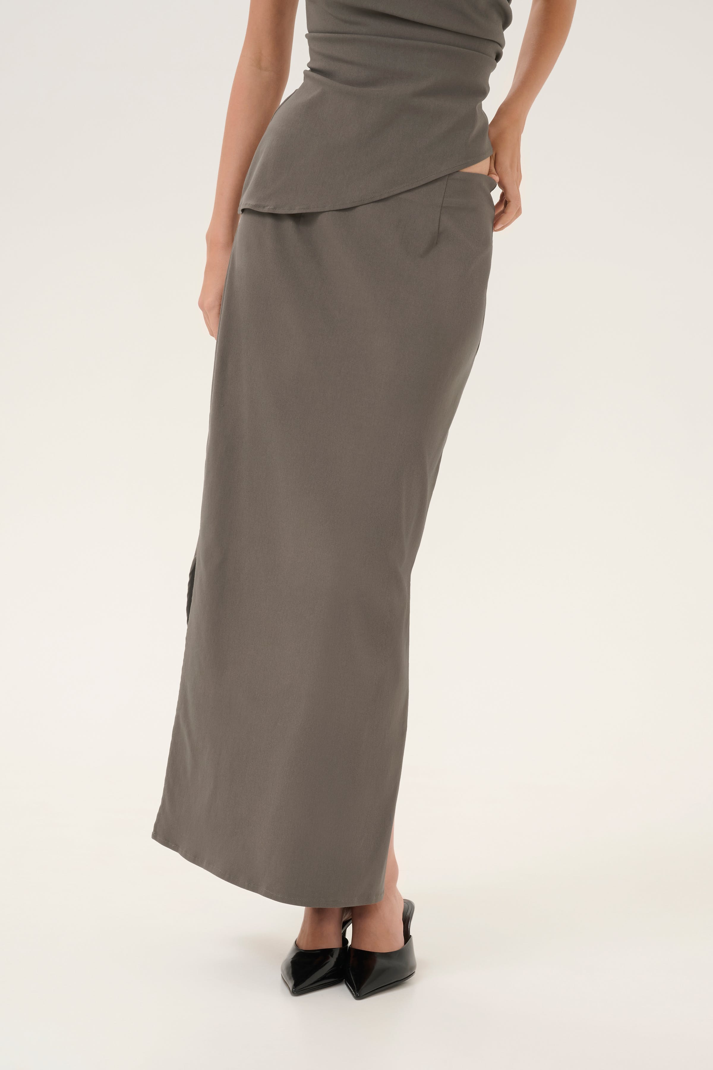 SoraMW Rok LOOKBOOK FRONT 10705007-190810