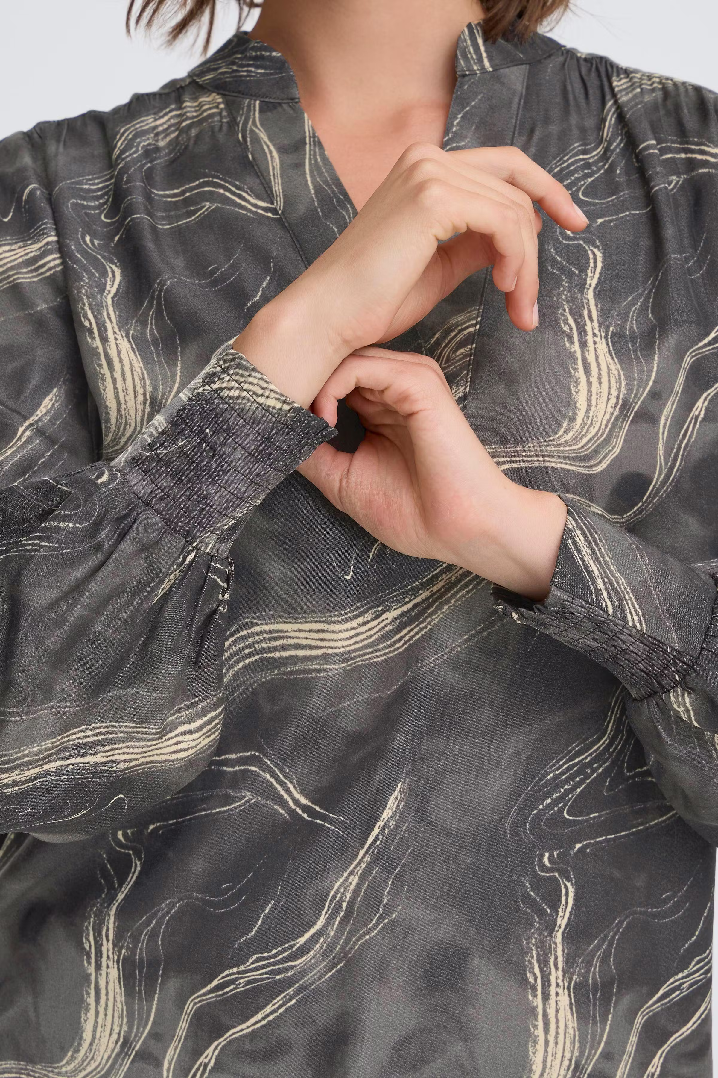 FRHATTI Bluse LOOKBOOK DETAIL 20617221-900003050