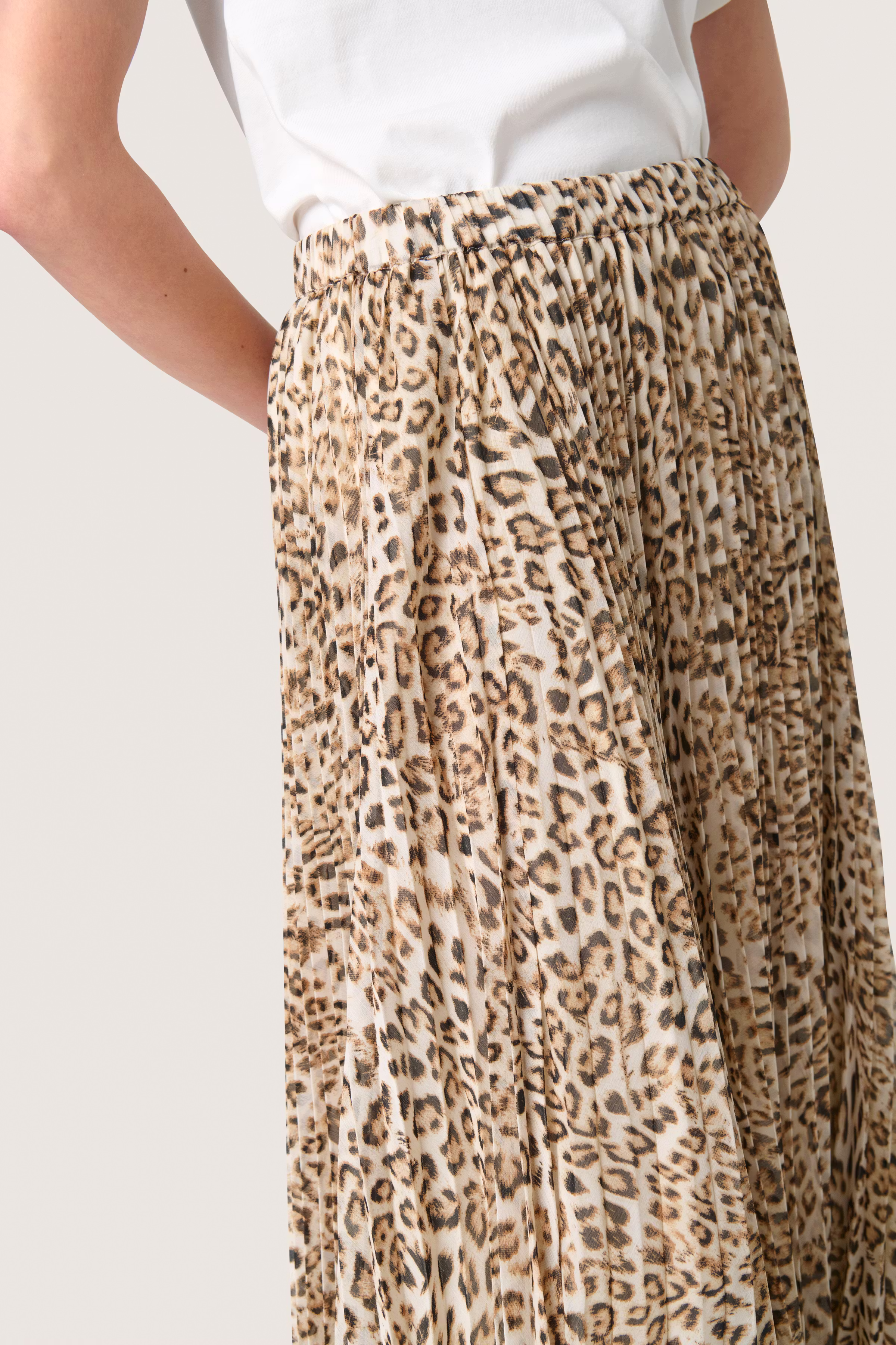 SLAnaya Skjørt LOOKBOOK DETAIL 30408451-303941