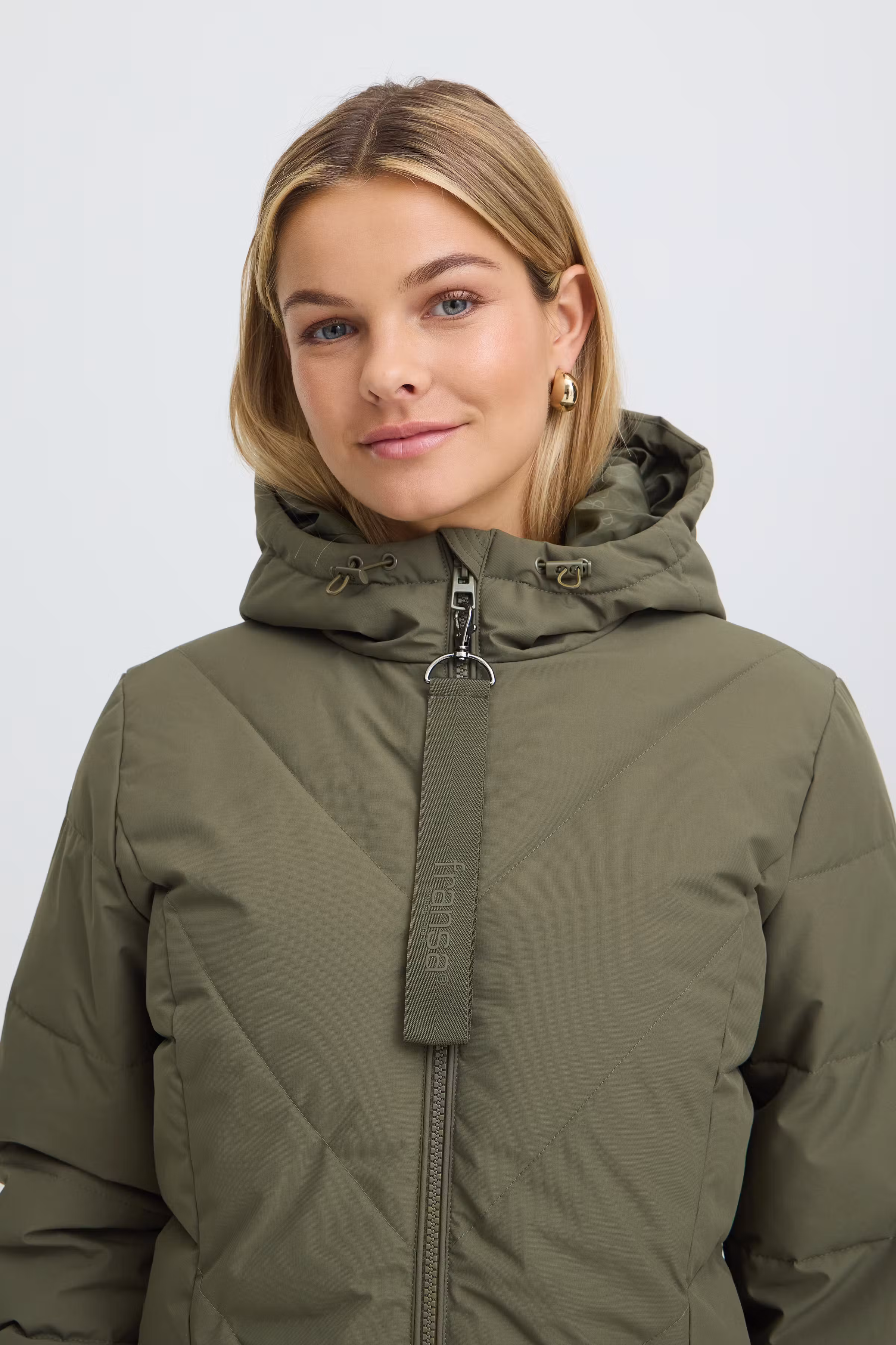 FRMAISE Outerwear LOOKBOOK DETAIL 20617846-190511