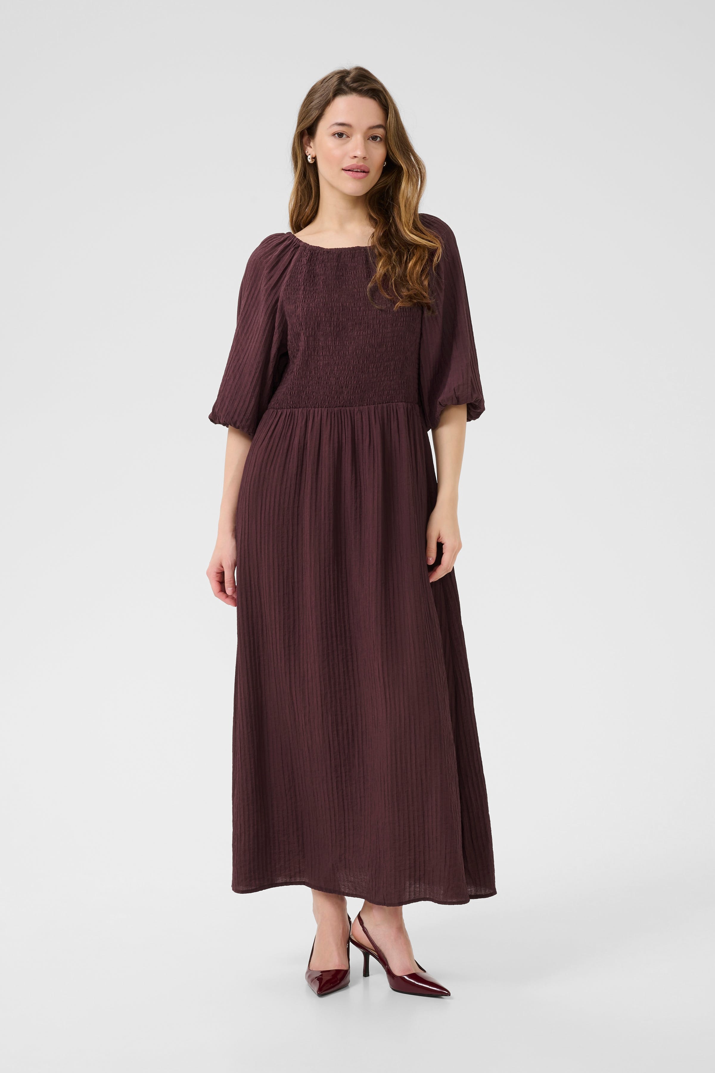 KAlianna Klänning LOOKBOOK FRONT 10510492-191619