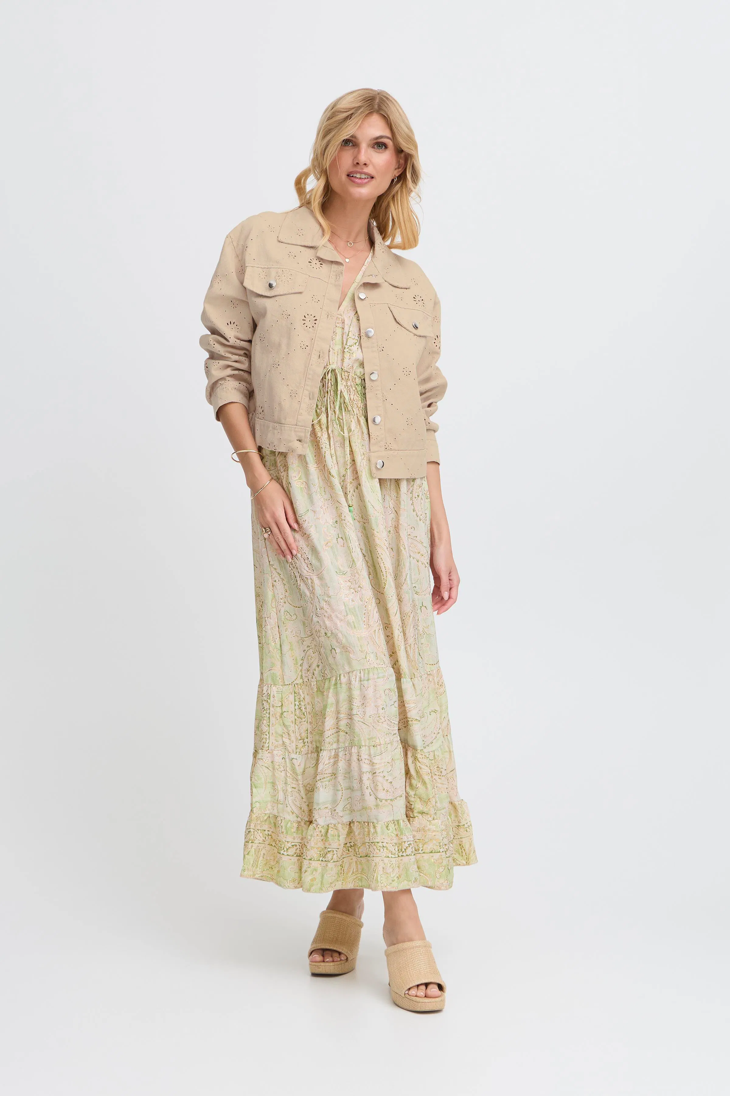 SBJADZIA Casual jakke LOOKBOOK FRONT 22100701-130907