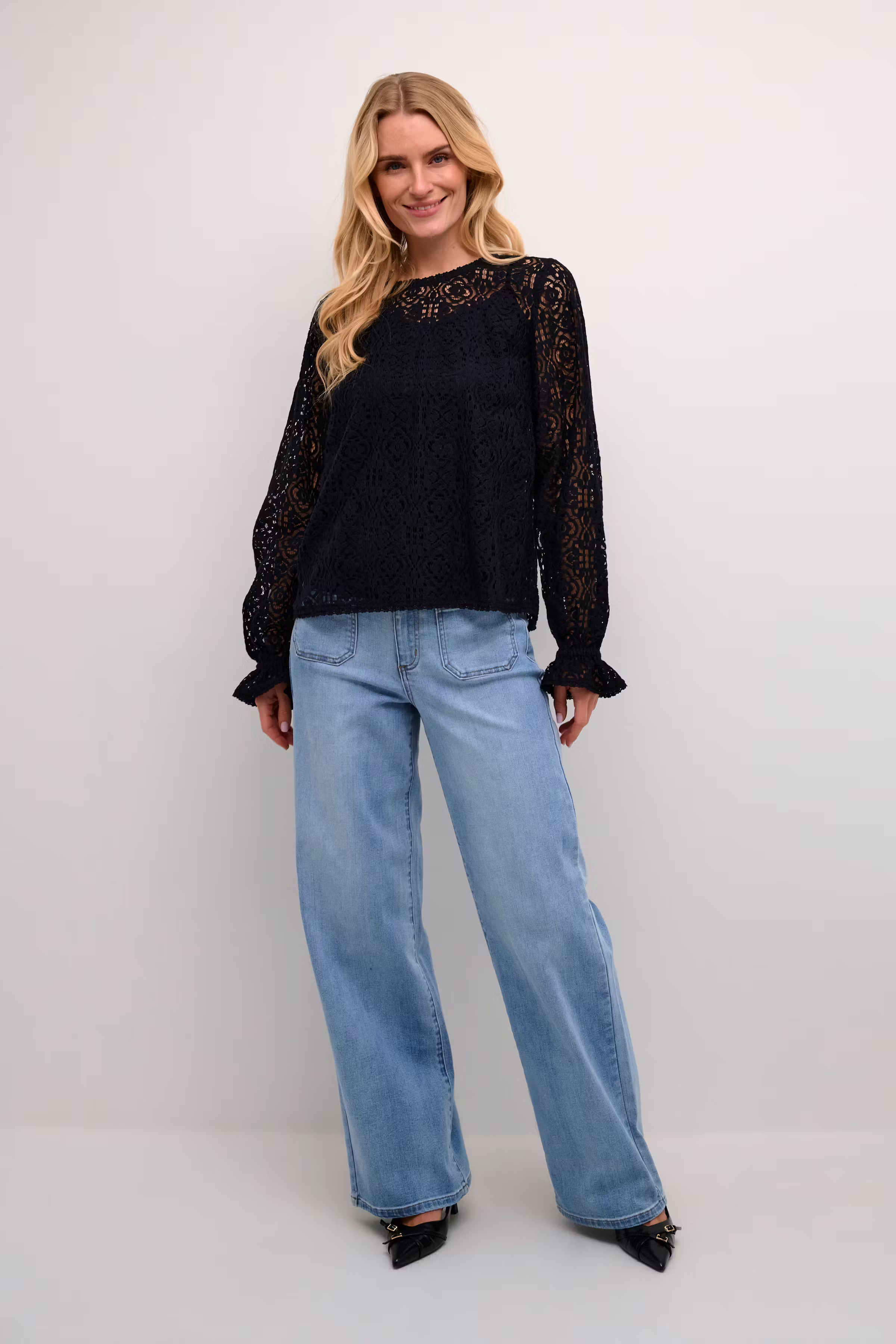 KAthea Bluse LOOKBOOK FRONT 10508839-100121