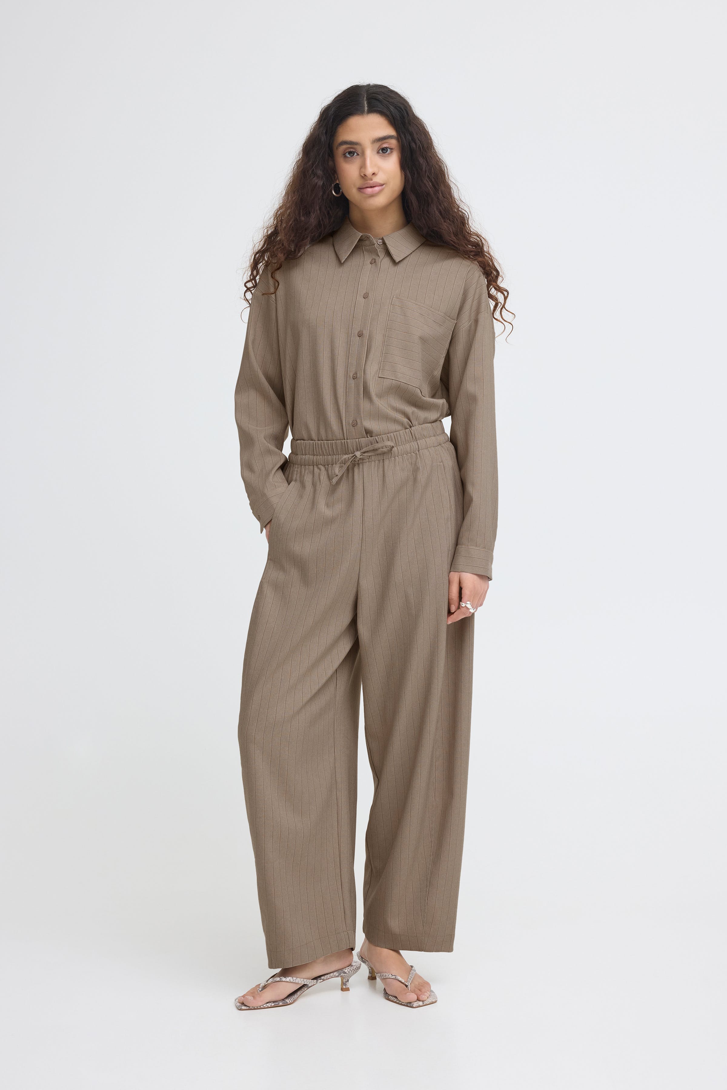 IXTRINE Hose LOOKBOOK FRONT 20123490-171212