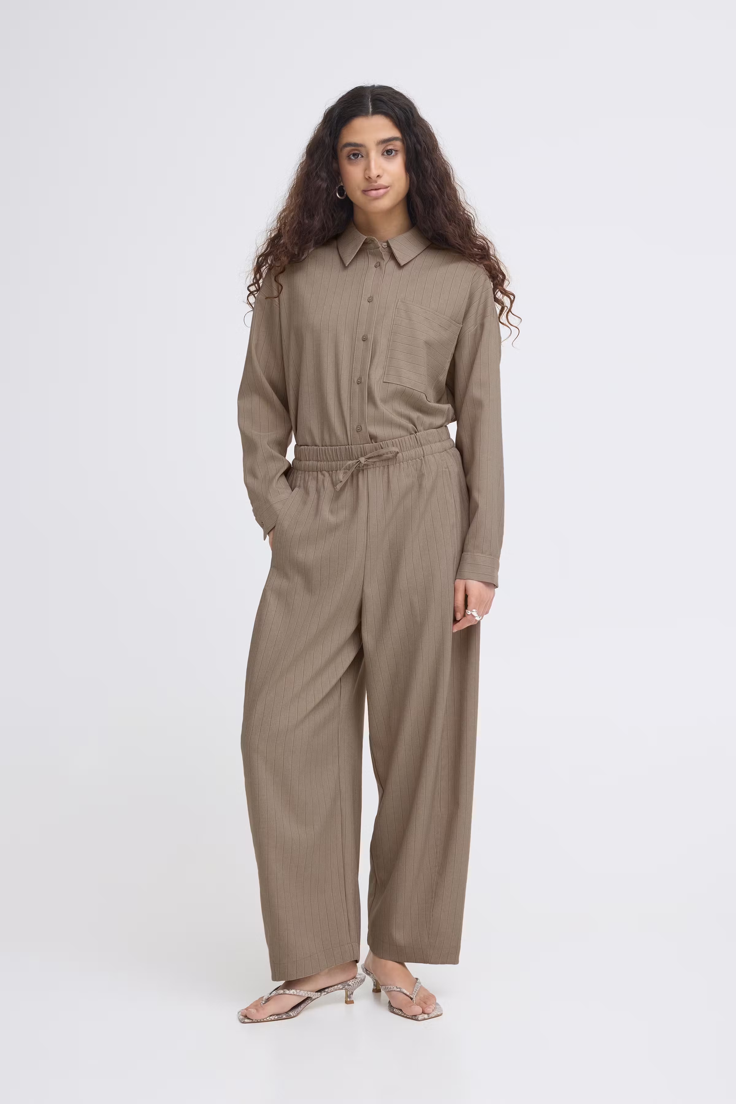 IXTRINE Hose LOOKBOOK FRONT 20123490-171212