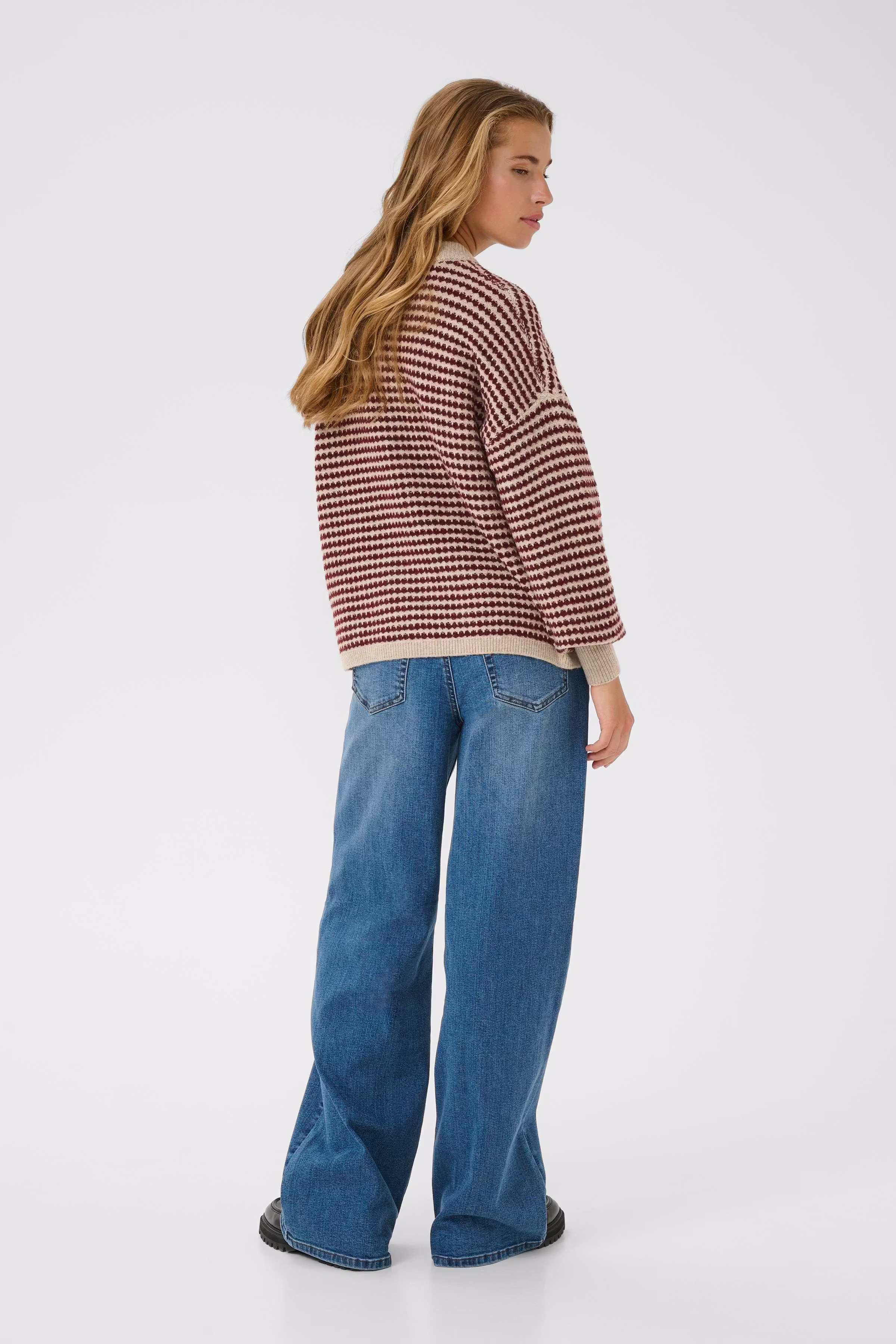 KAellery Genser LOOKBOOK BACK 10509032-108781