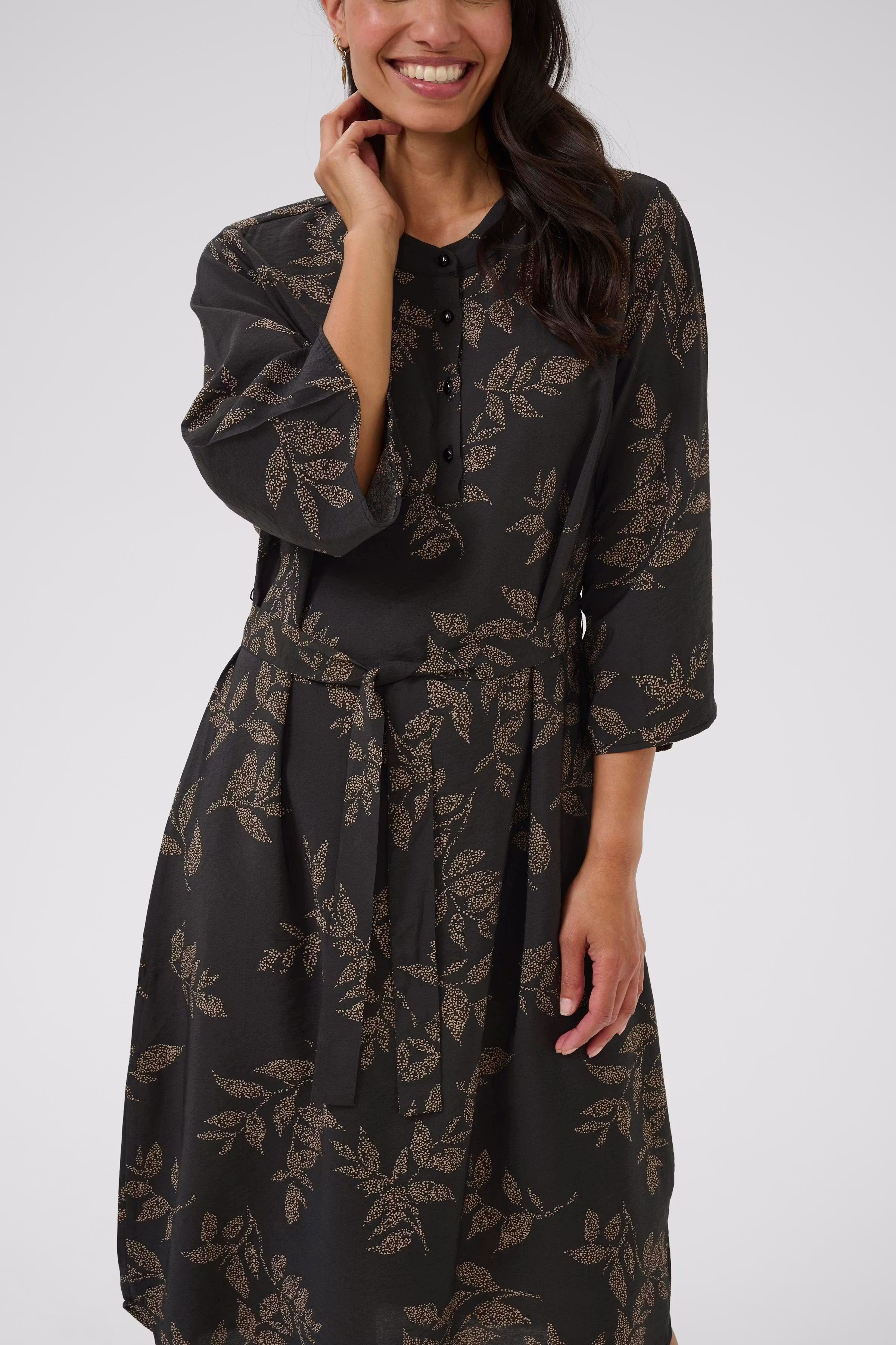 BParianna Kjole LOOKBOOK DETAIL 40200011-108427