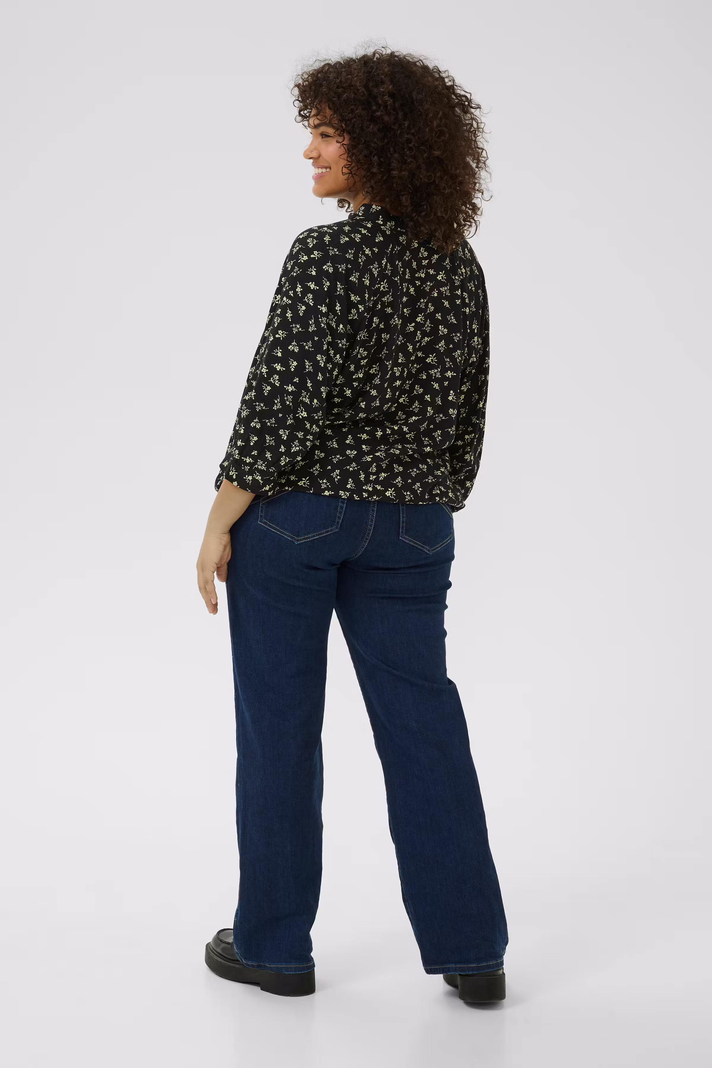 KCemina Bluse LOOKBOOK BACK 10583384-107925