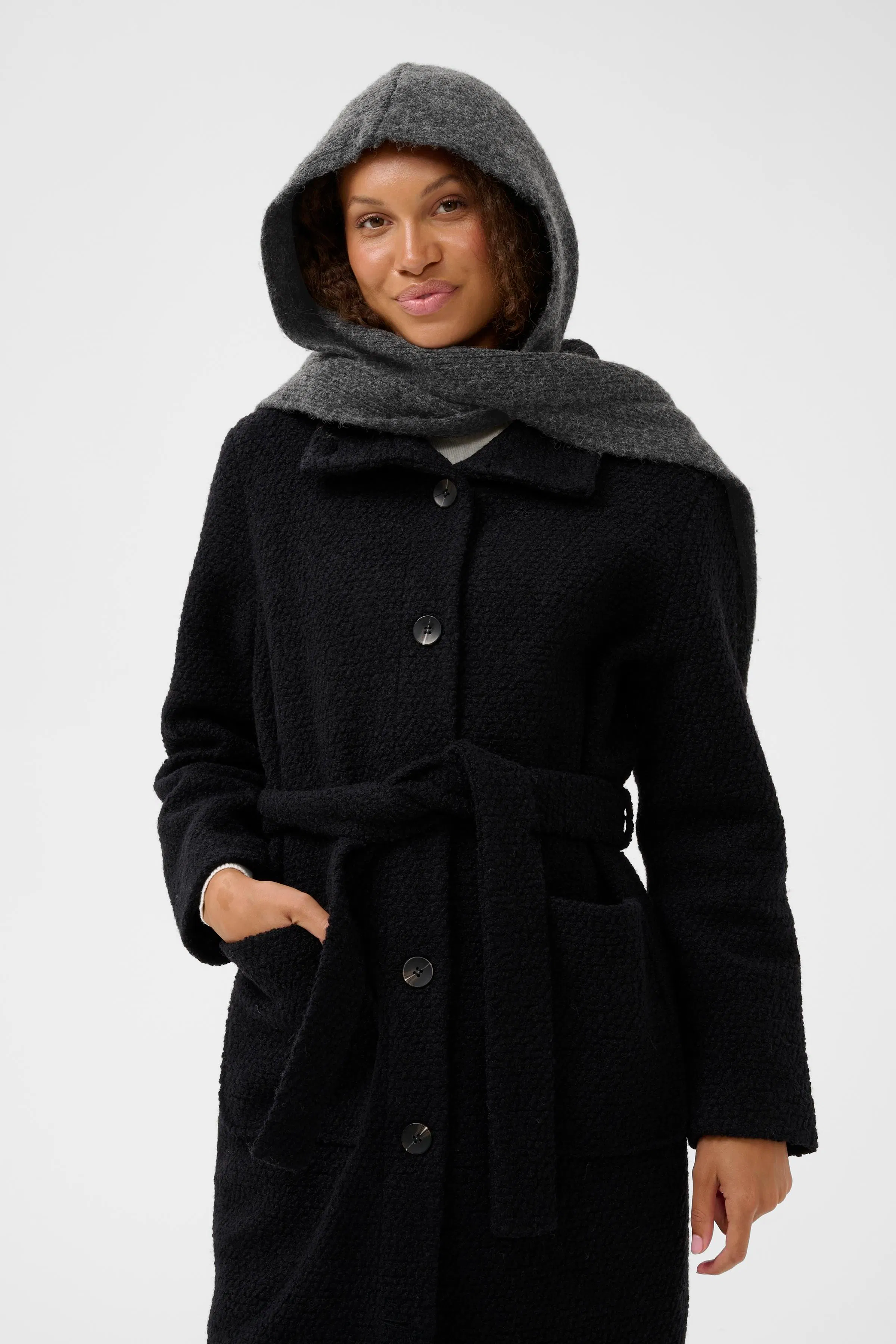 NaemahSZ Pet LOOKBOOK FRONT 30515231-1939171
