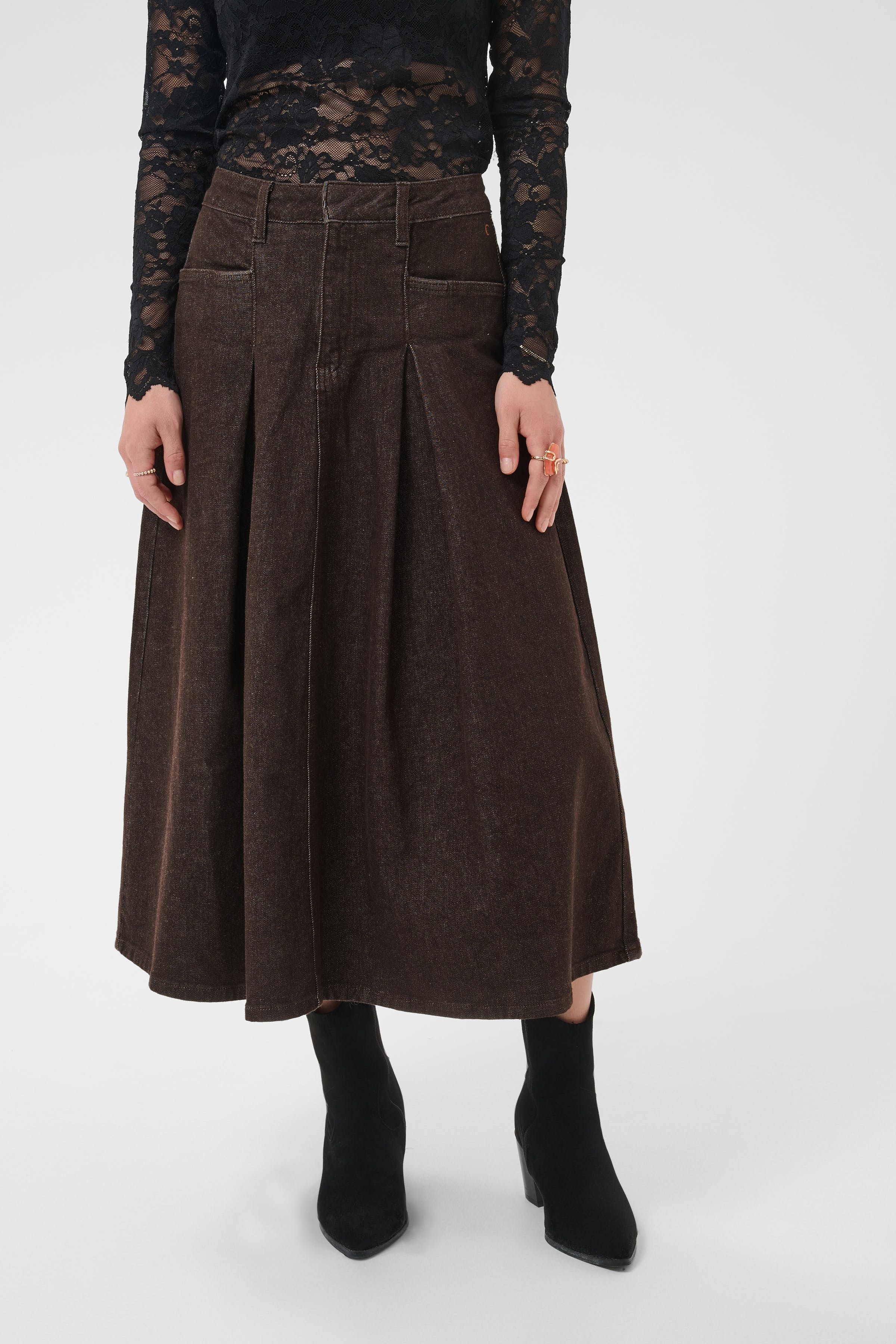 CRRenai Rock LOOKBOOK FRONT 10615296-191016