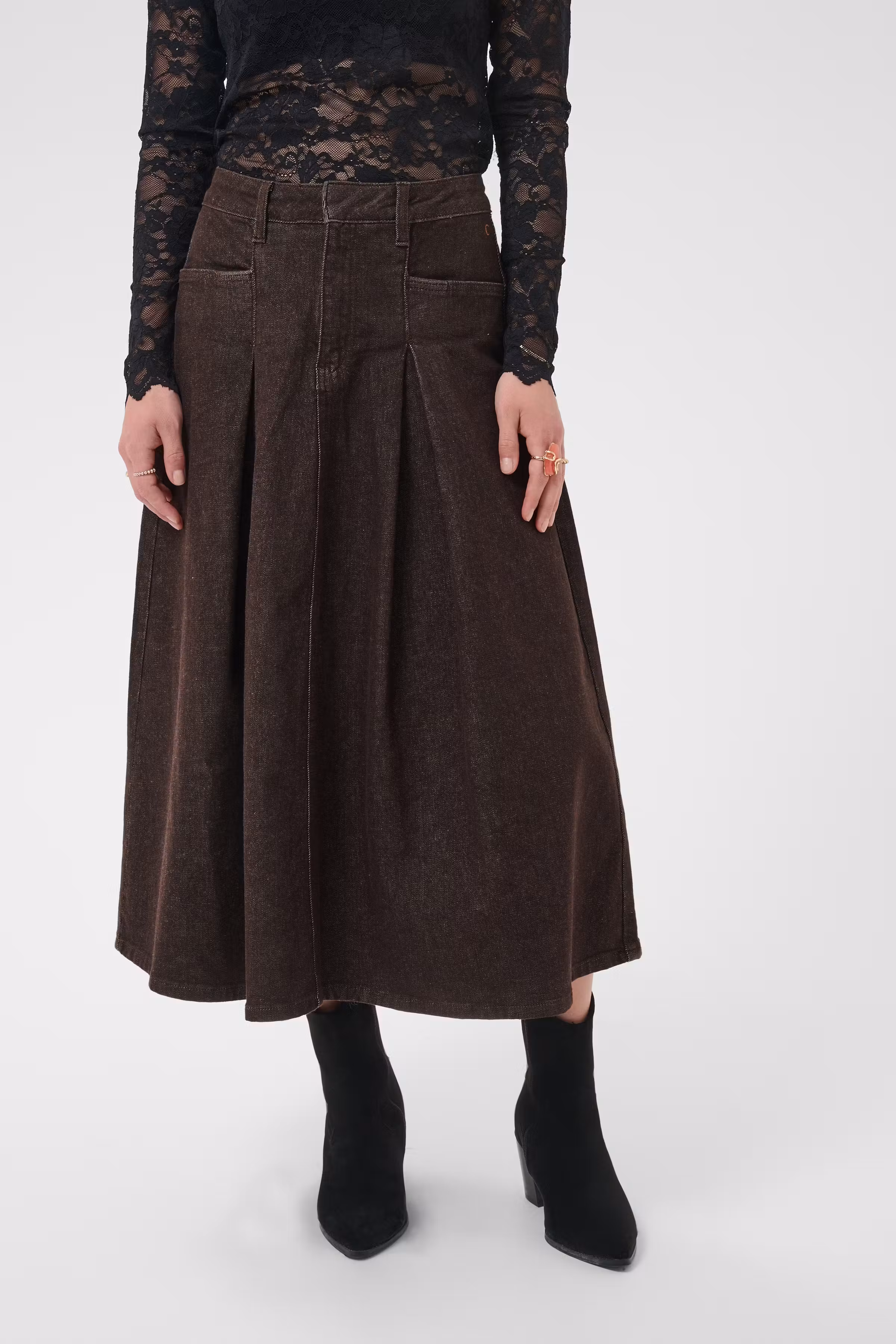 CRRenai Rock LOOKBOOK FRONT 10615296-191016