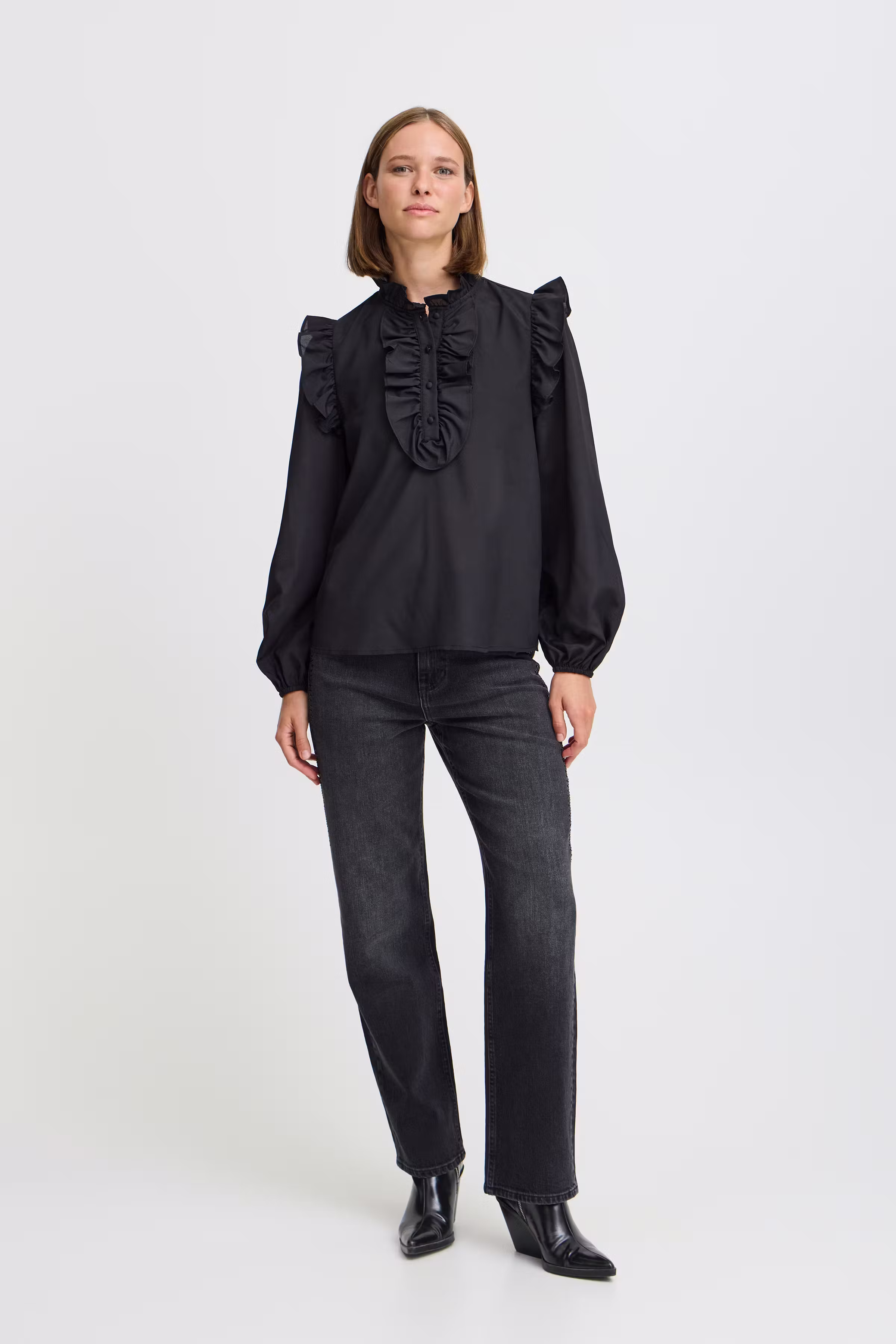 BYHANIKO Hemd LOOKBOOK FRONT 20815517-200451