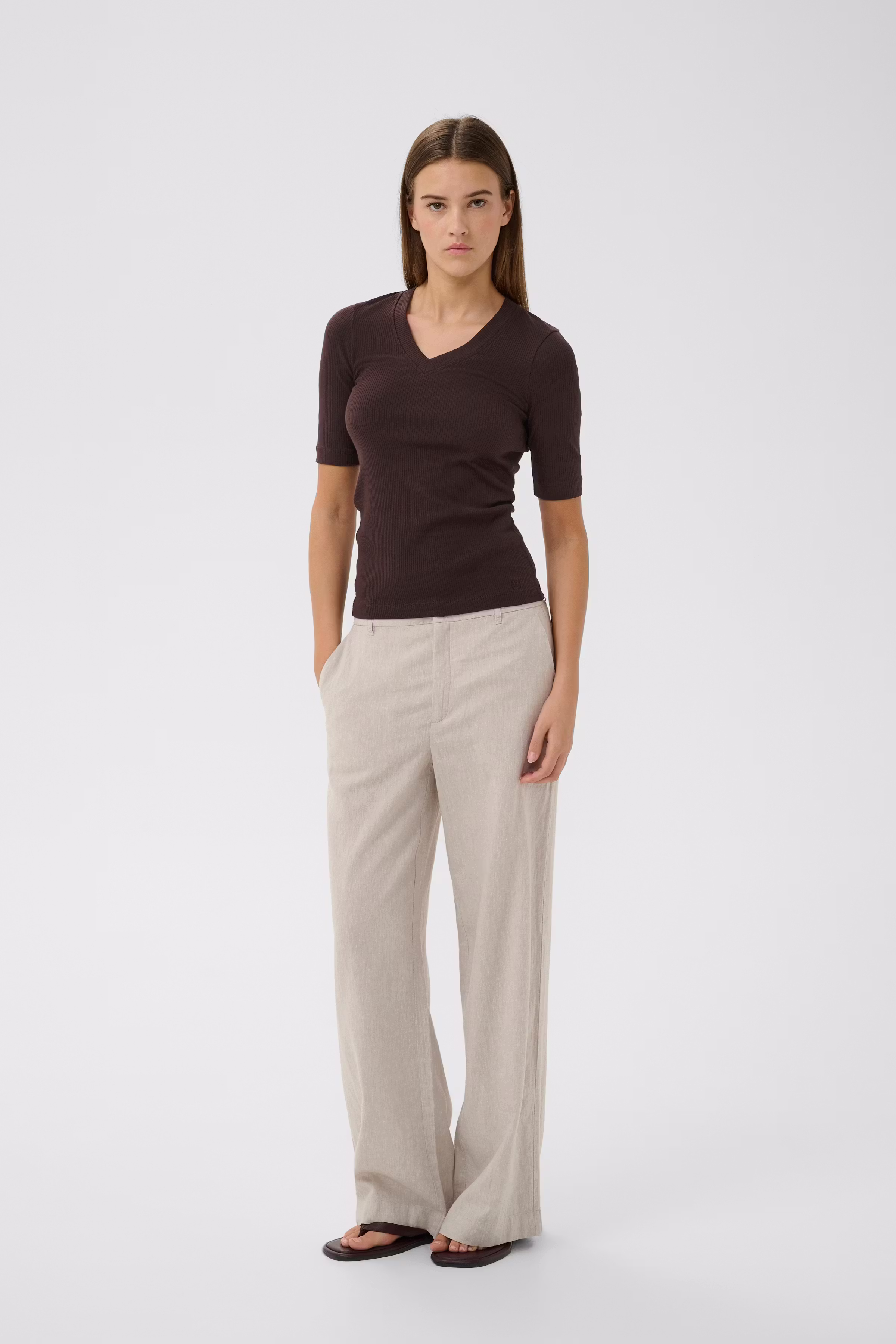 DagnaIW T-shirt LOOKBOOK FRONT 30106472-190915