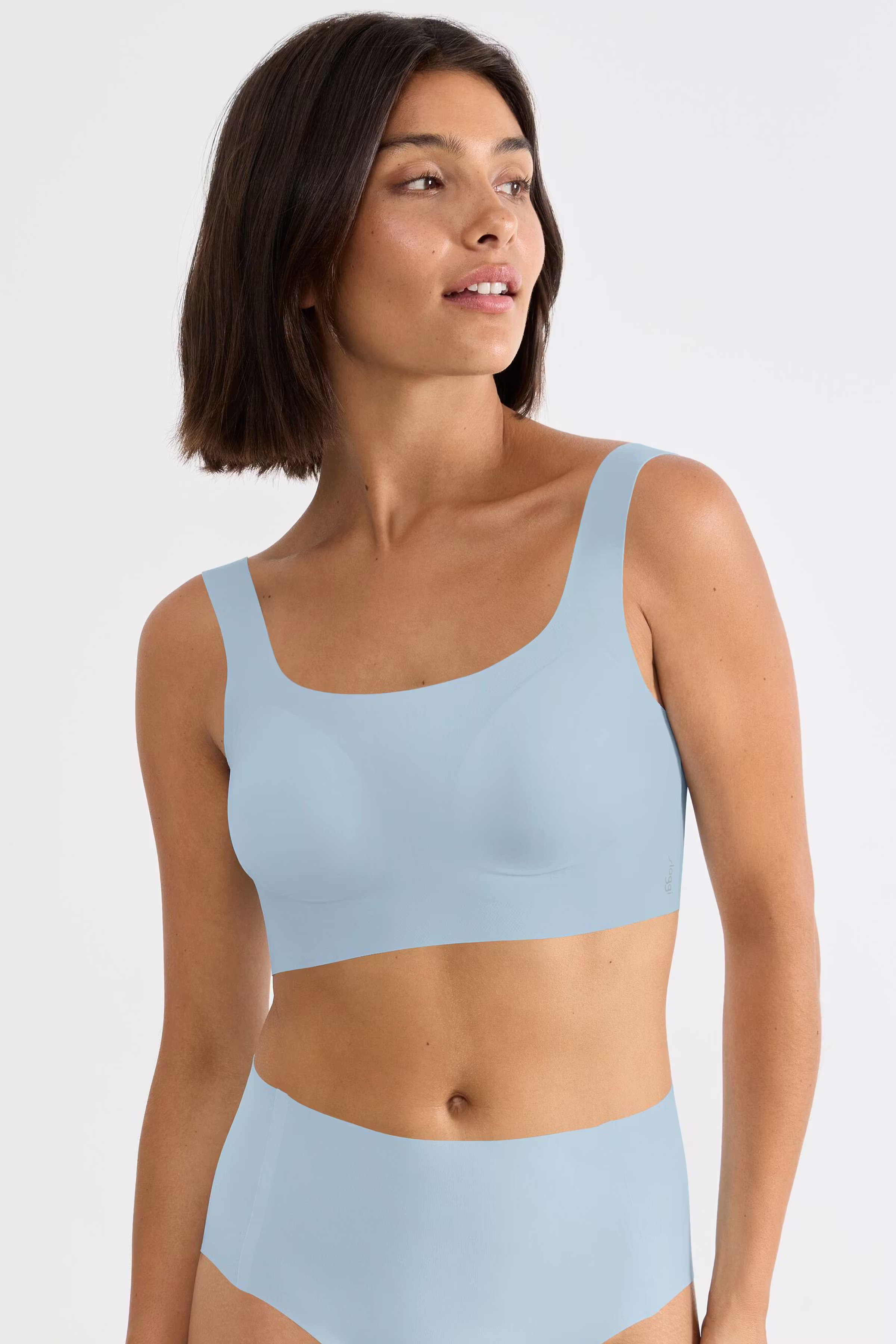 sloggiZERO-Feel BH LOOKBOOK FRONT 40551603-400909